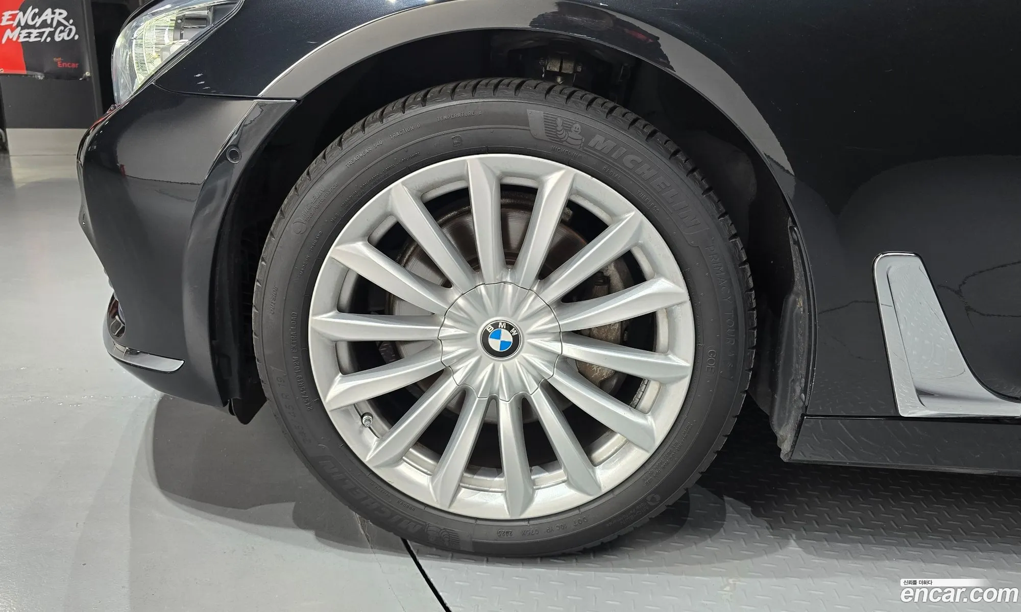 BMW 7 Series 2016 WBA7G6102GG679604 — 14