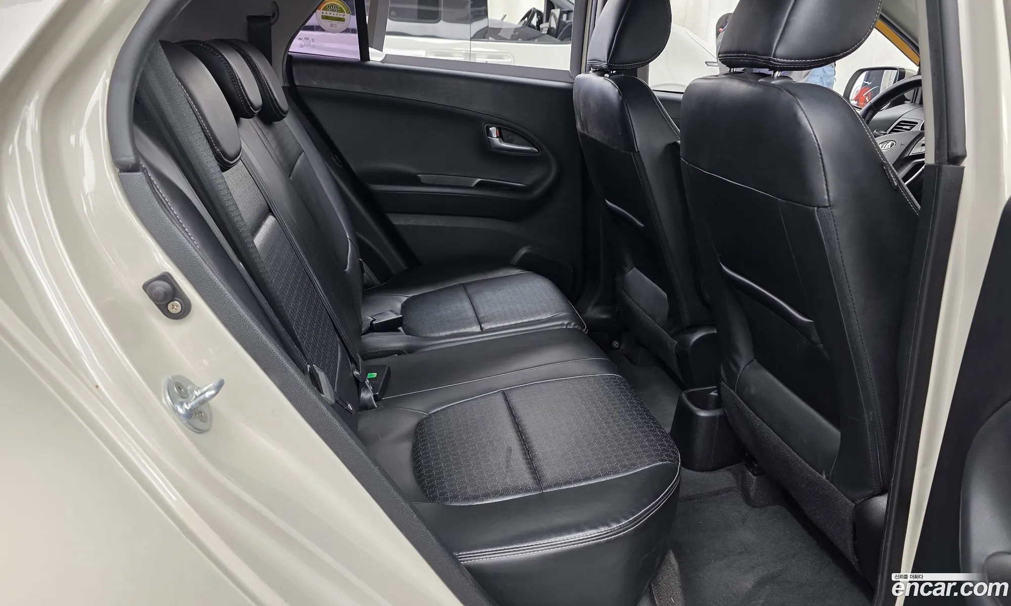 Kia Morning 2015 KNABX511BGT012624 — 13