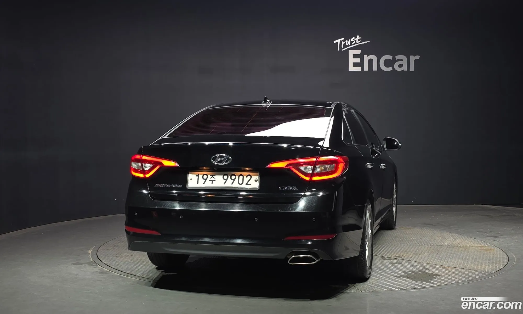Hyundai LF Sonata 2014 — 3