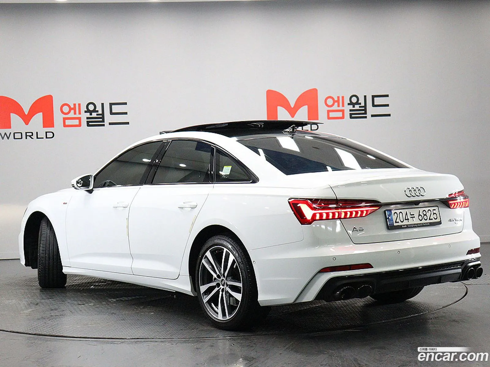 Audi A6 2022 — 2