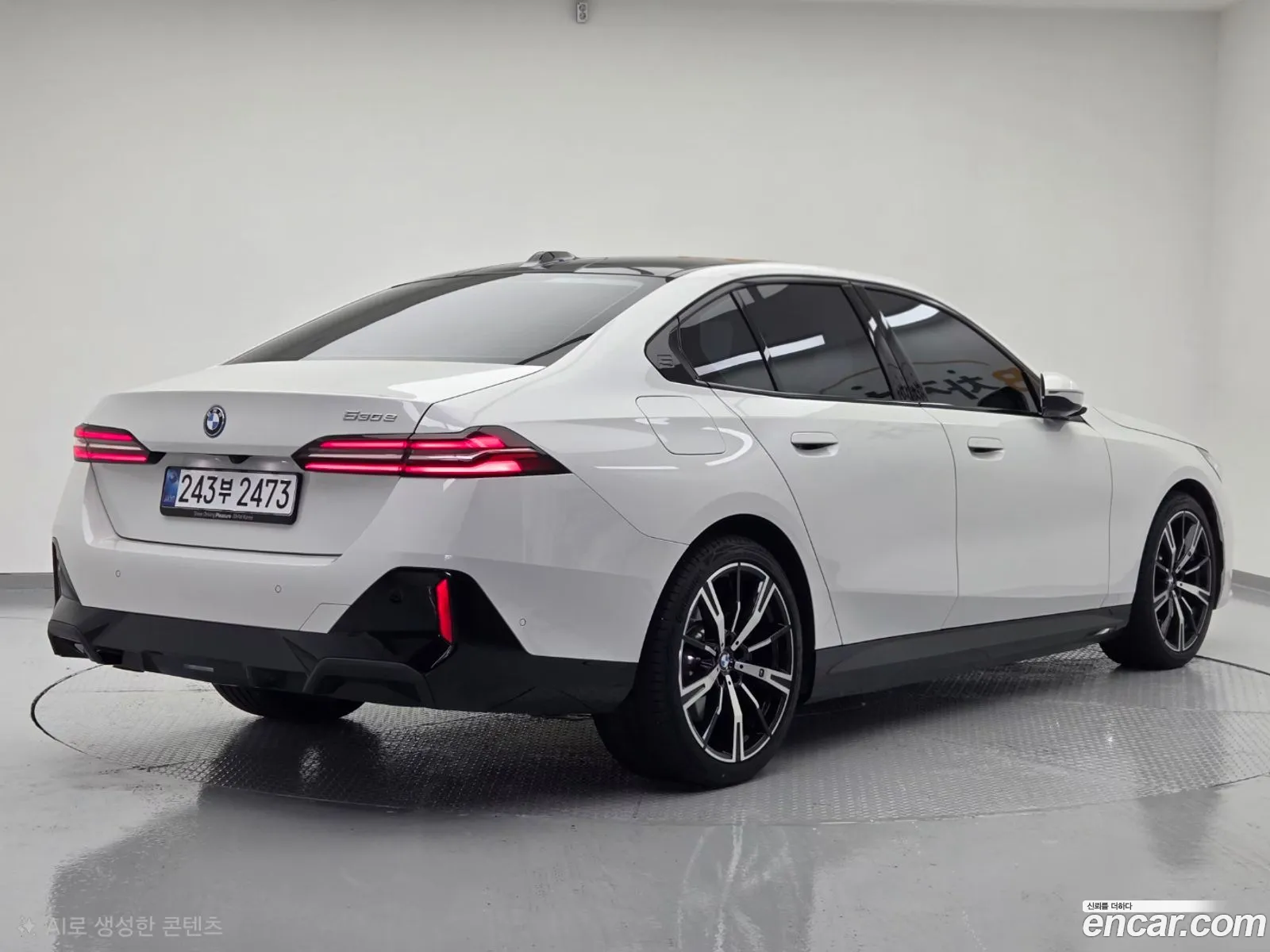 BMW 5 Series 2026 — 5