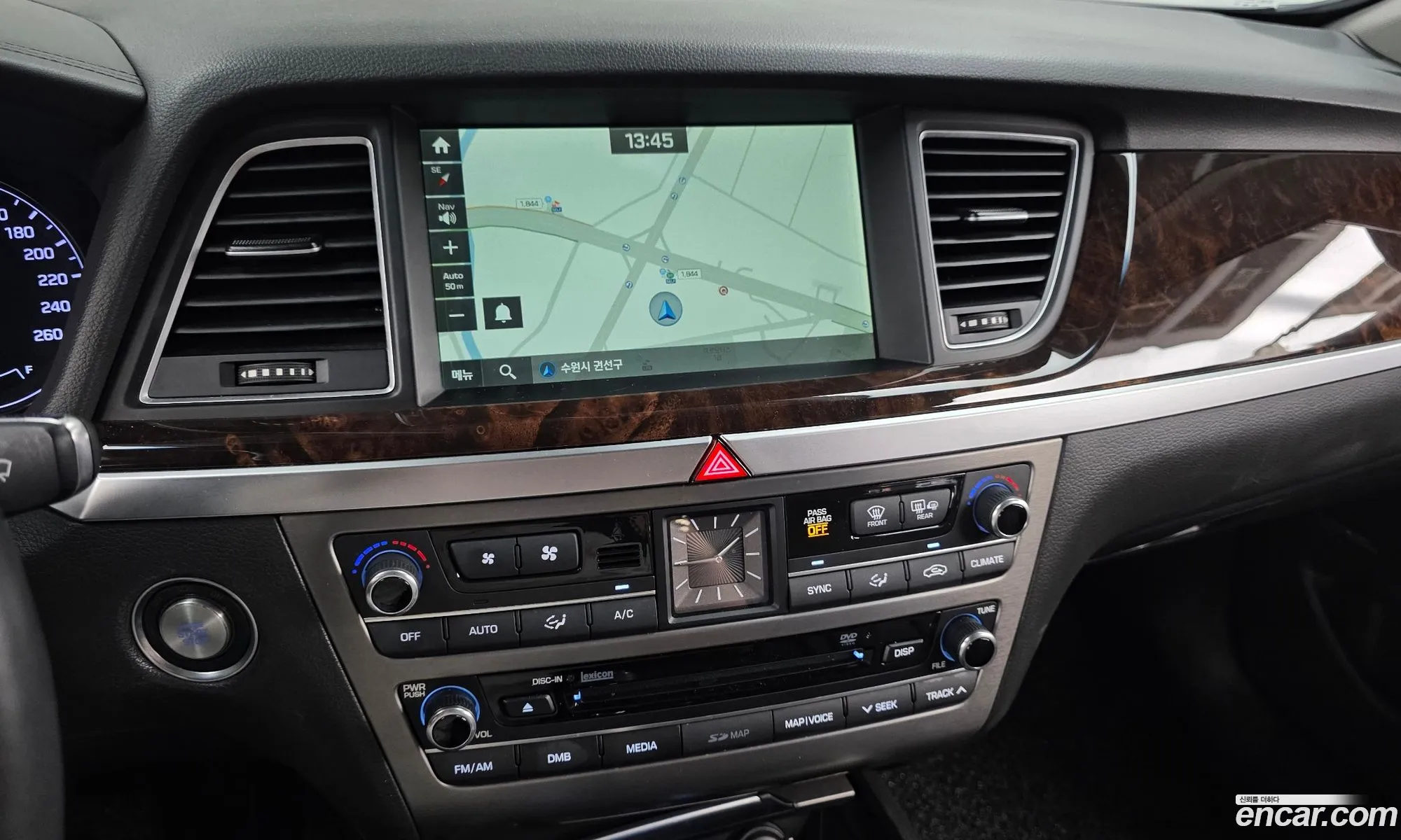 Hyundai Genesis DH 2015 — 7