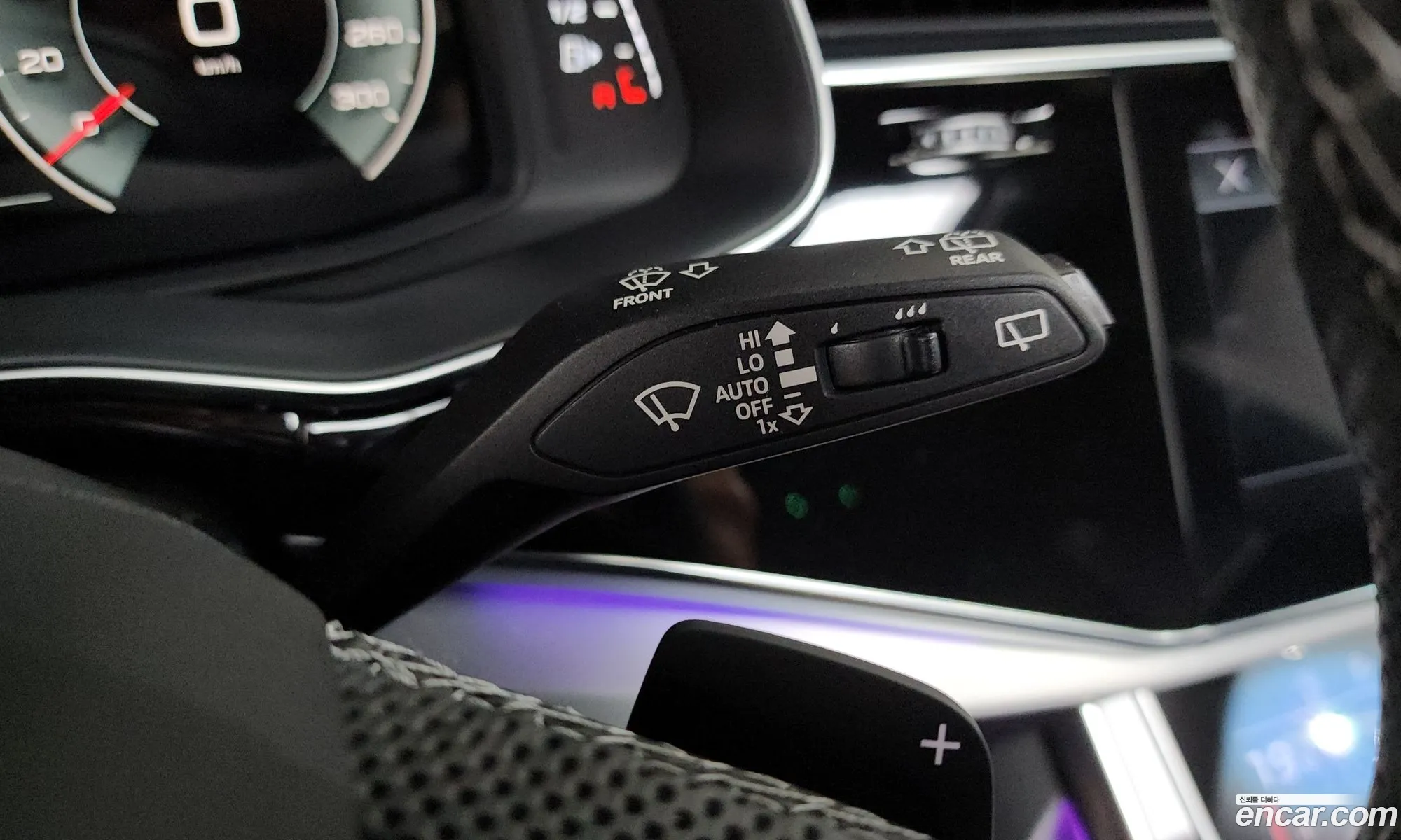 Audi Q8 2023 11111111111111111 — 7