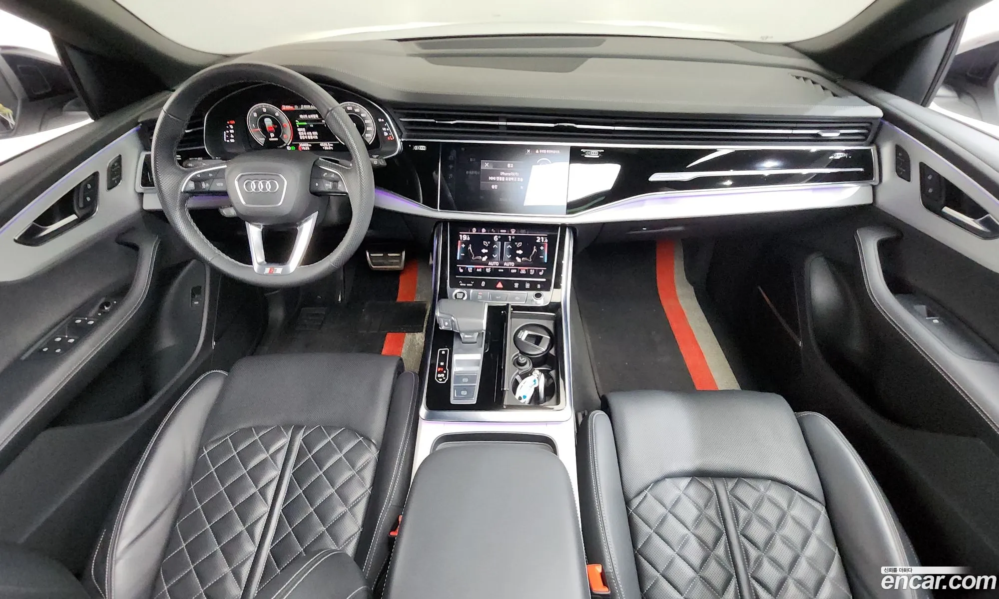 Audi Q8 2023 11111111111111111 — 21