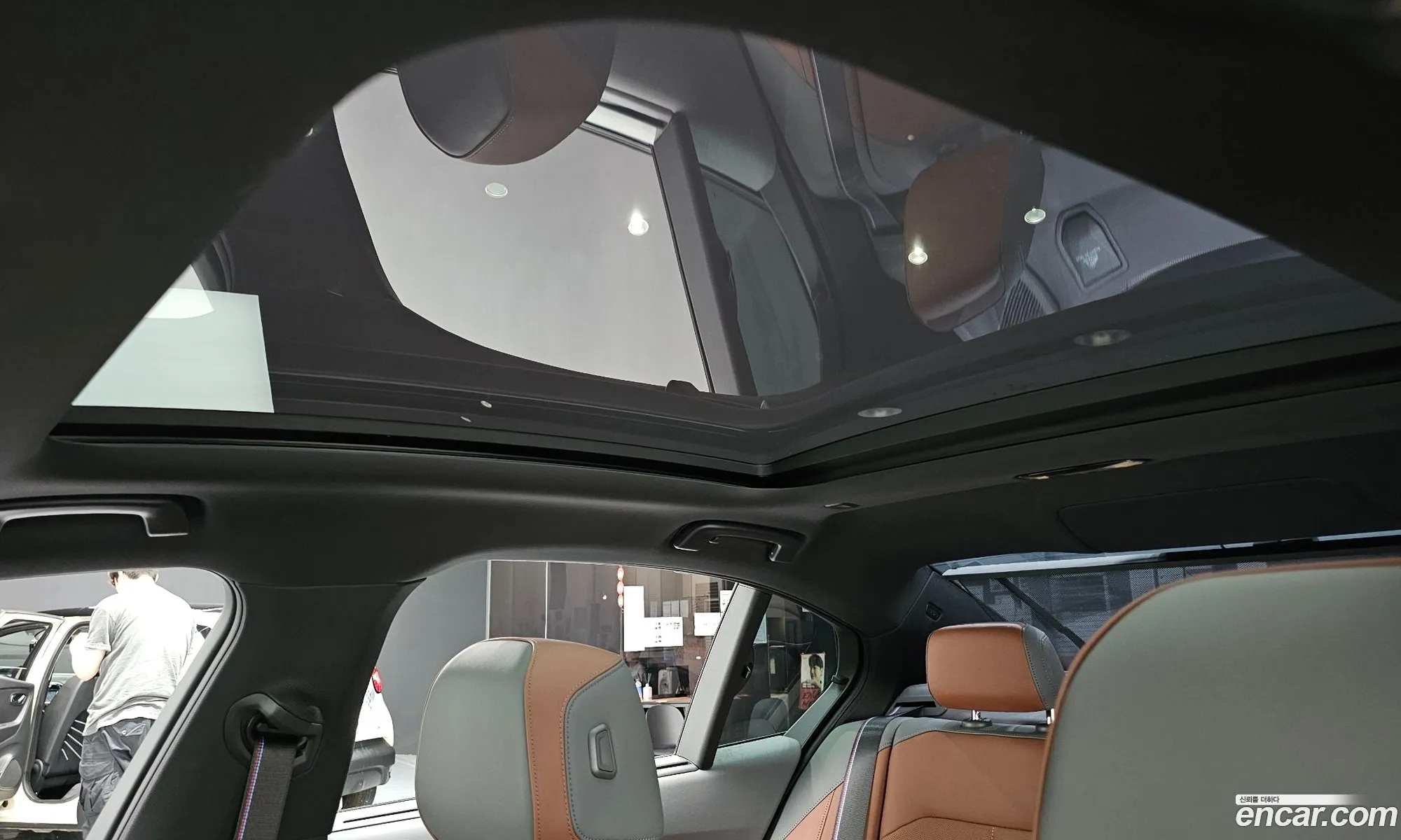 BMW 5 Series 2025 — 22