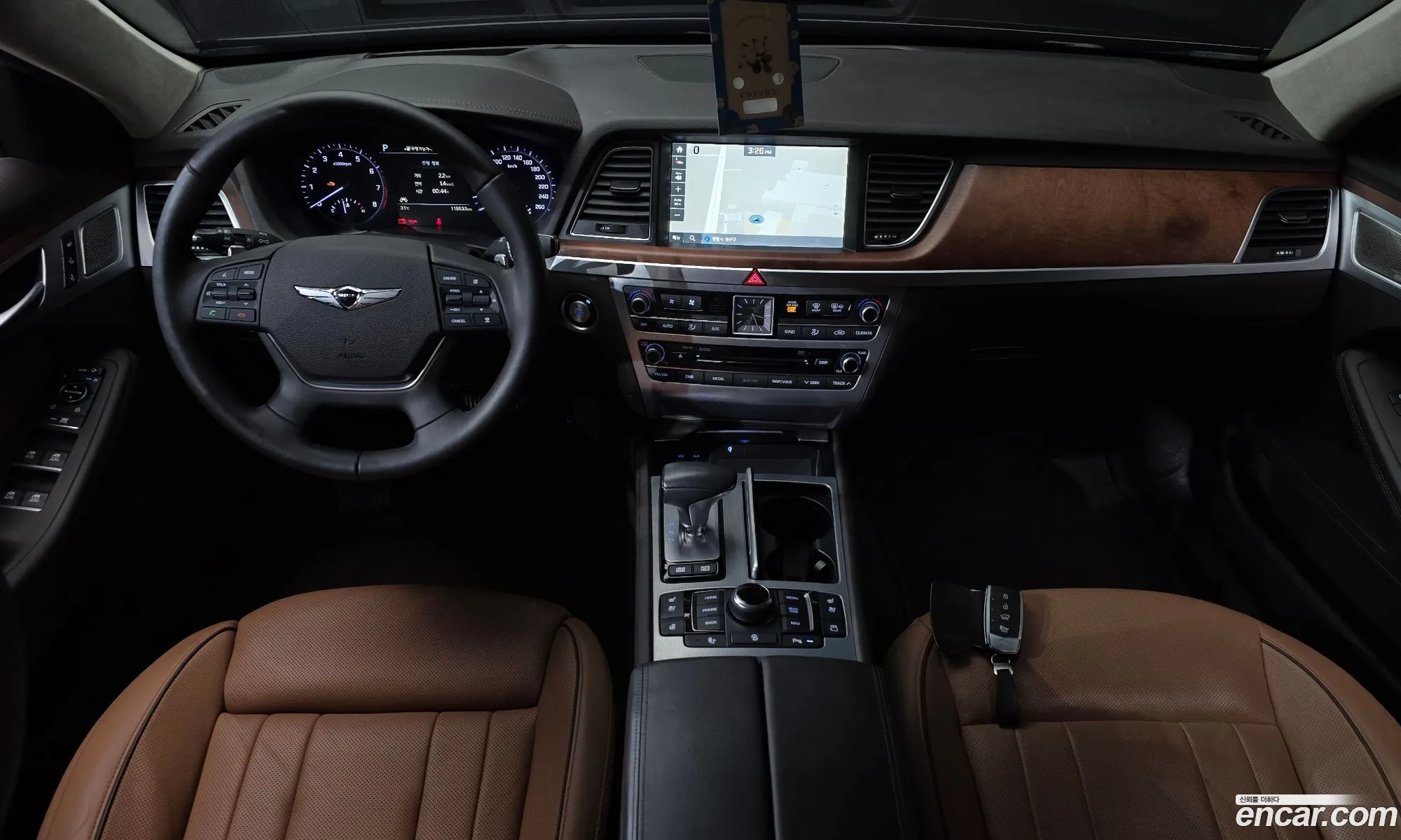 Genesis G80 2017 KMHGR41EDJU242611 — 2