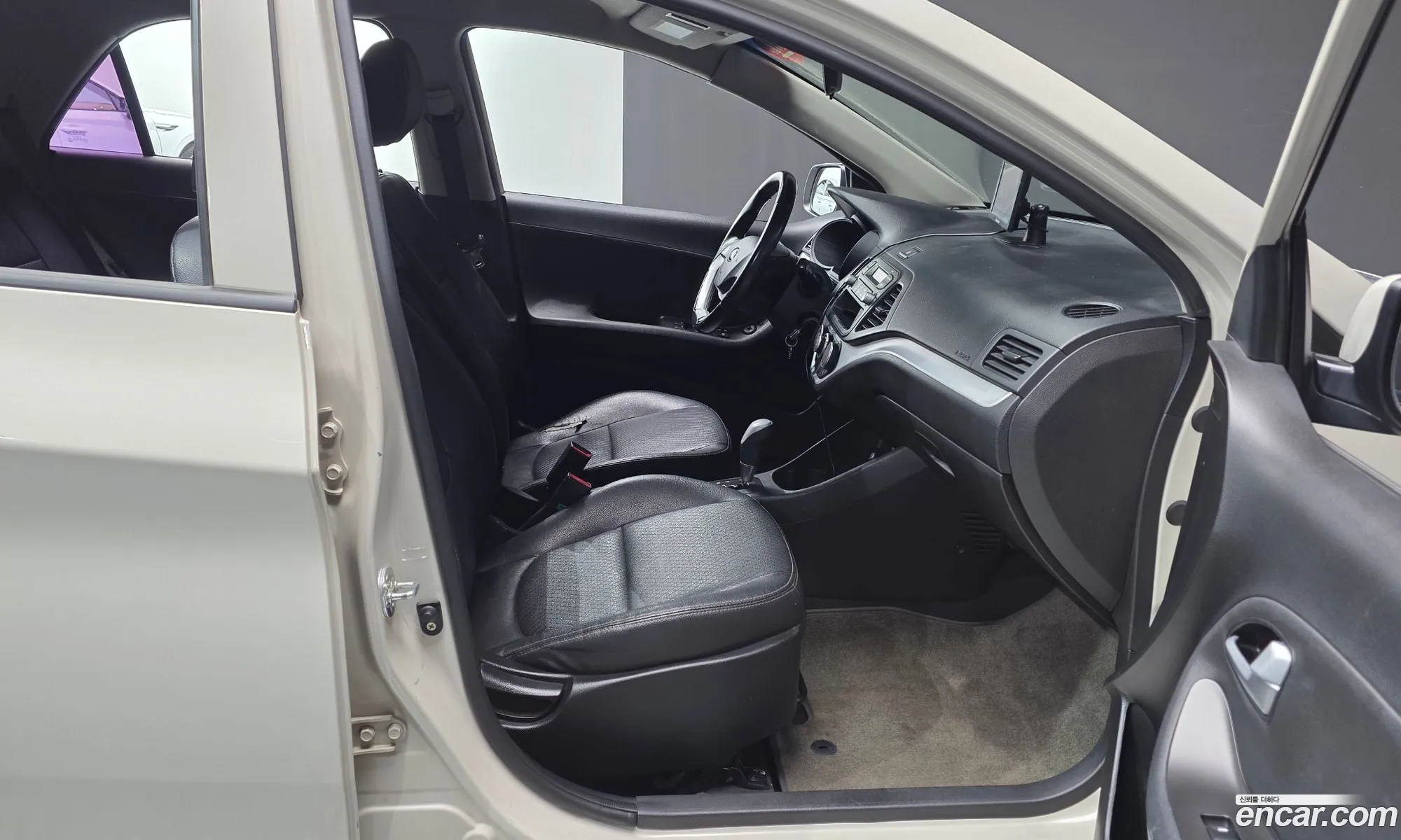 Kia Morning 2014 KNABX511BFT855032 — 21