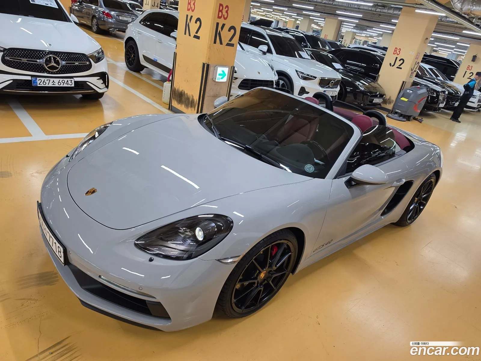 Porsche 718 Boxster 2023 — 19