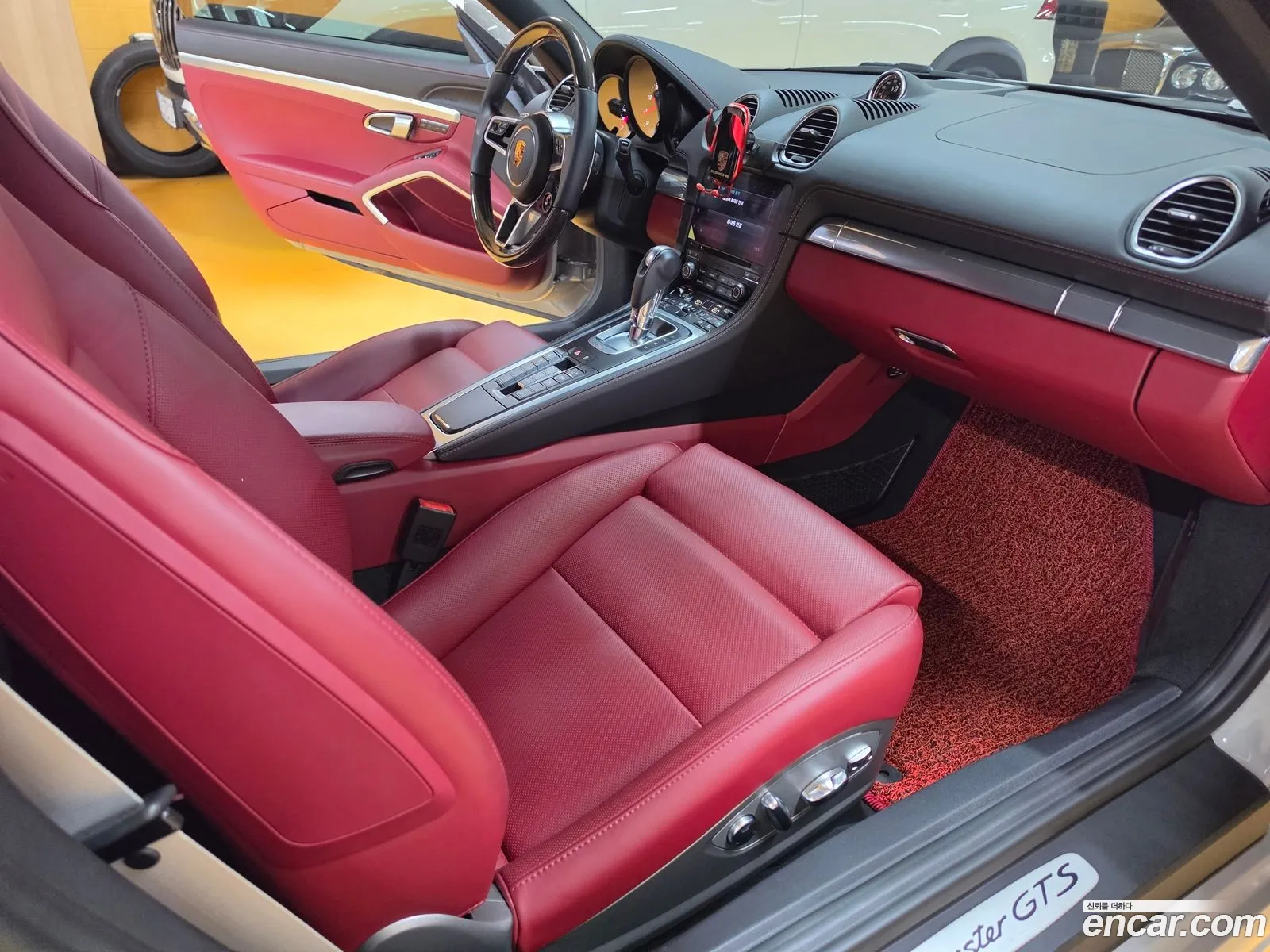 Porsche 718 Boxster 2023 — 20