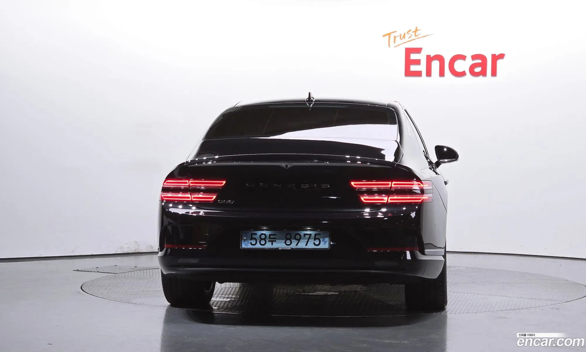 Genesis Electrified G80
