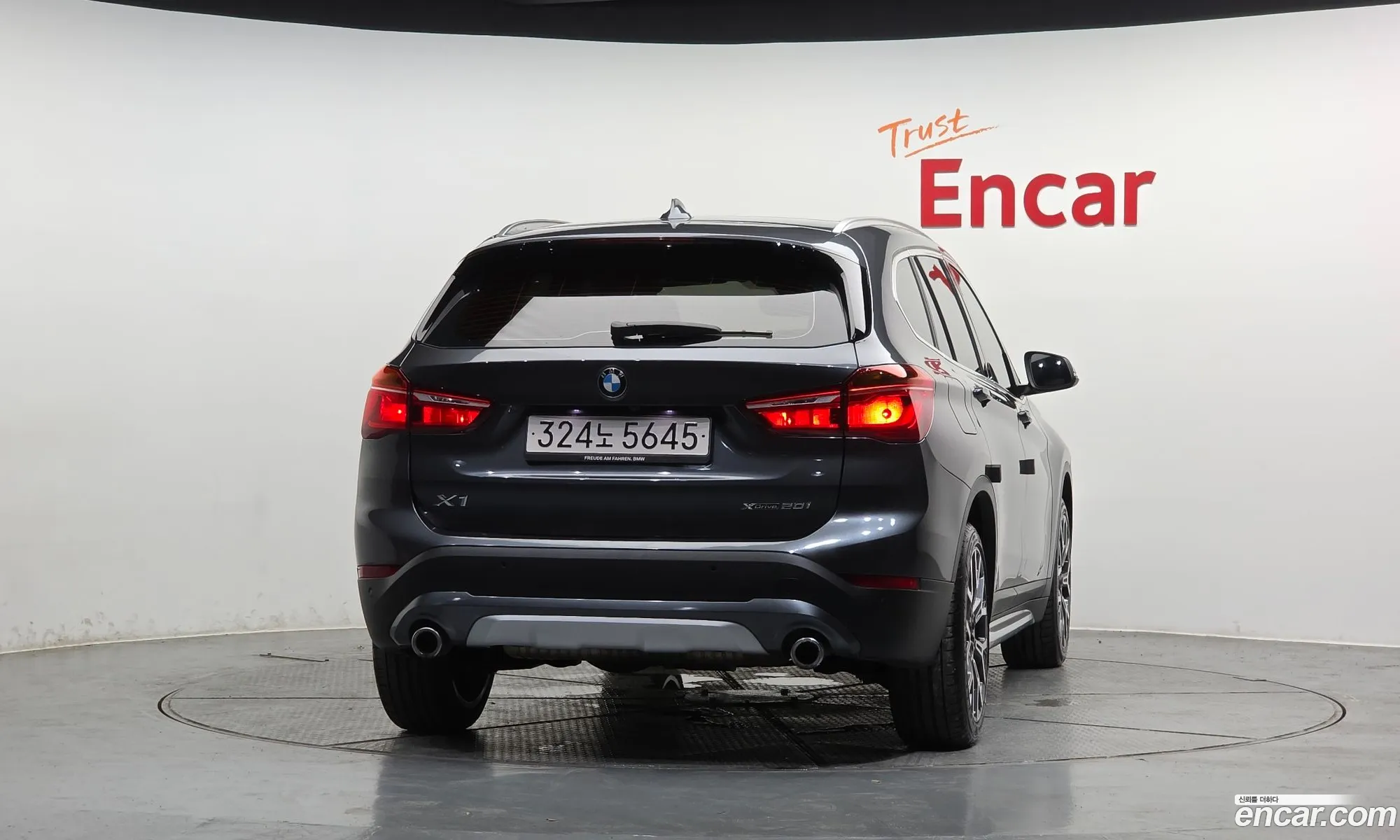 BMW X1 2022 WBA11DG0N5V33278 — 11
