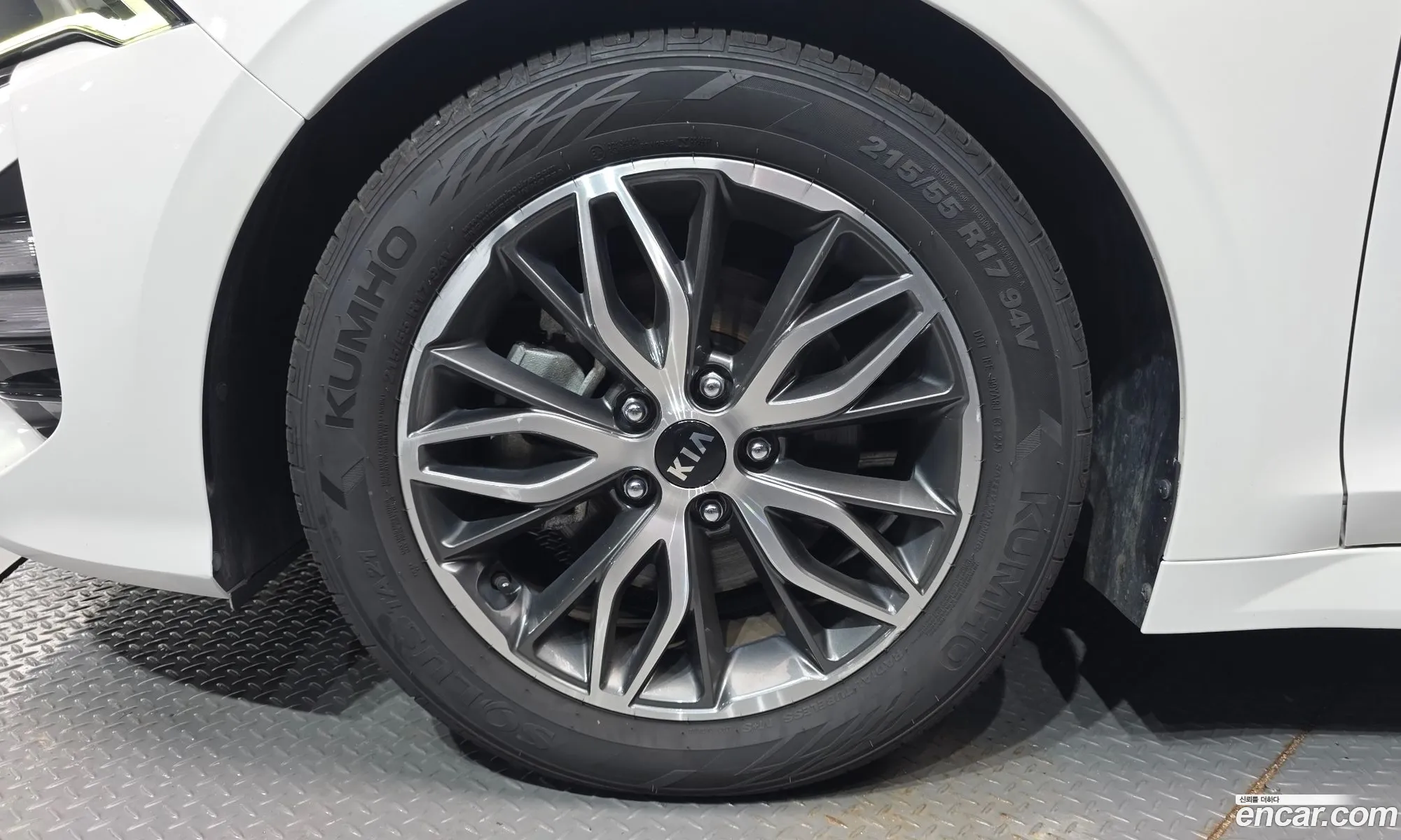 Kia K5 2020 KNAG741BBLA055028 — 8