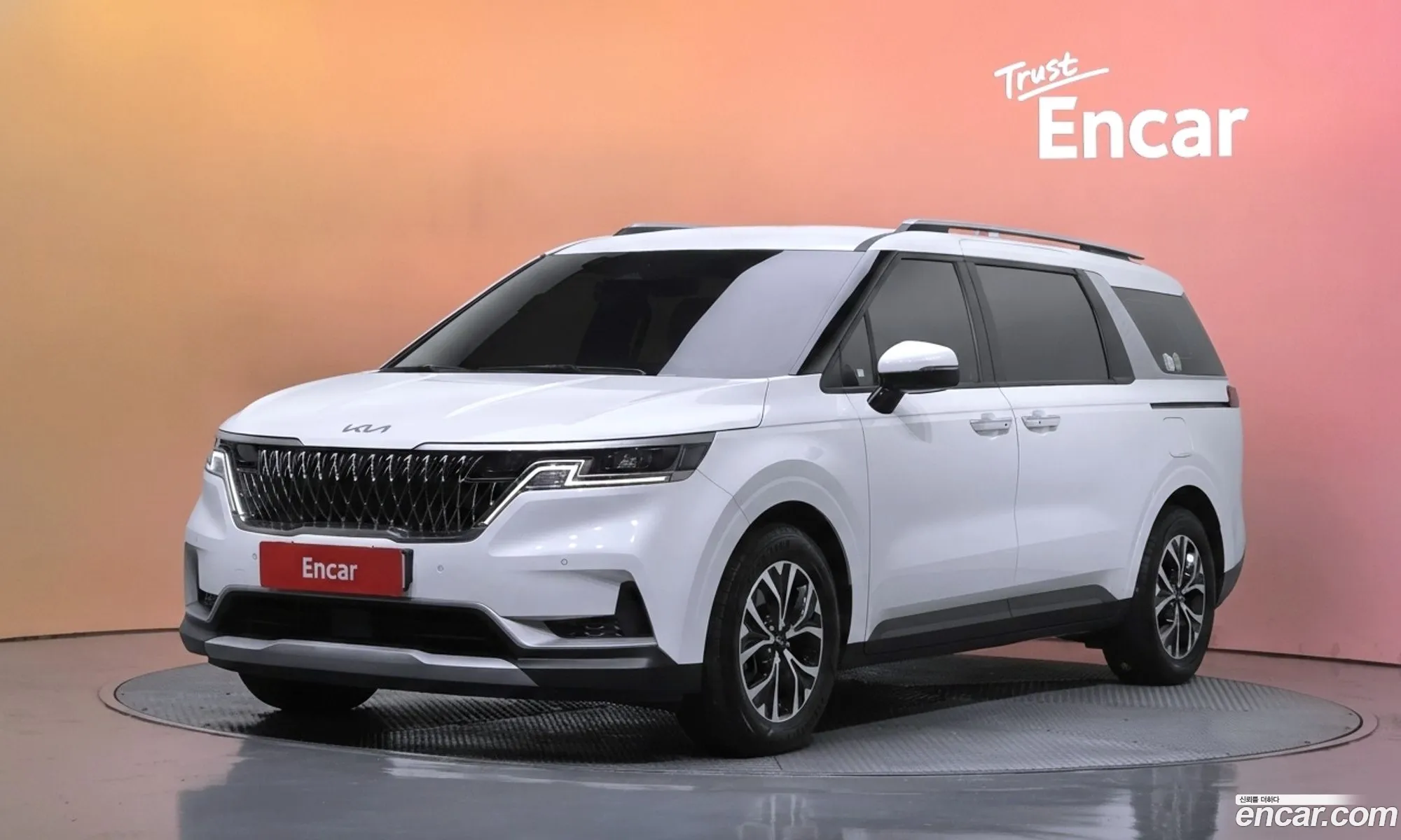 Kia Carnival 2022 — 3