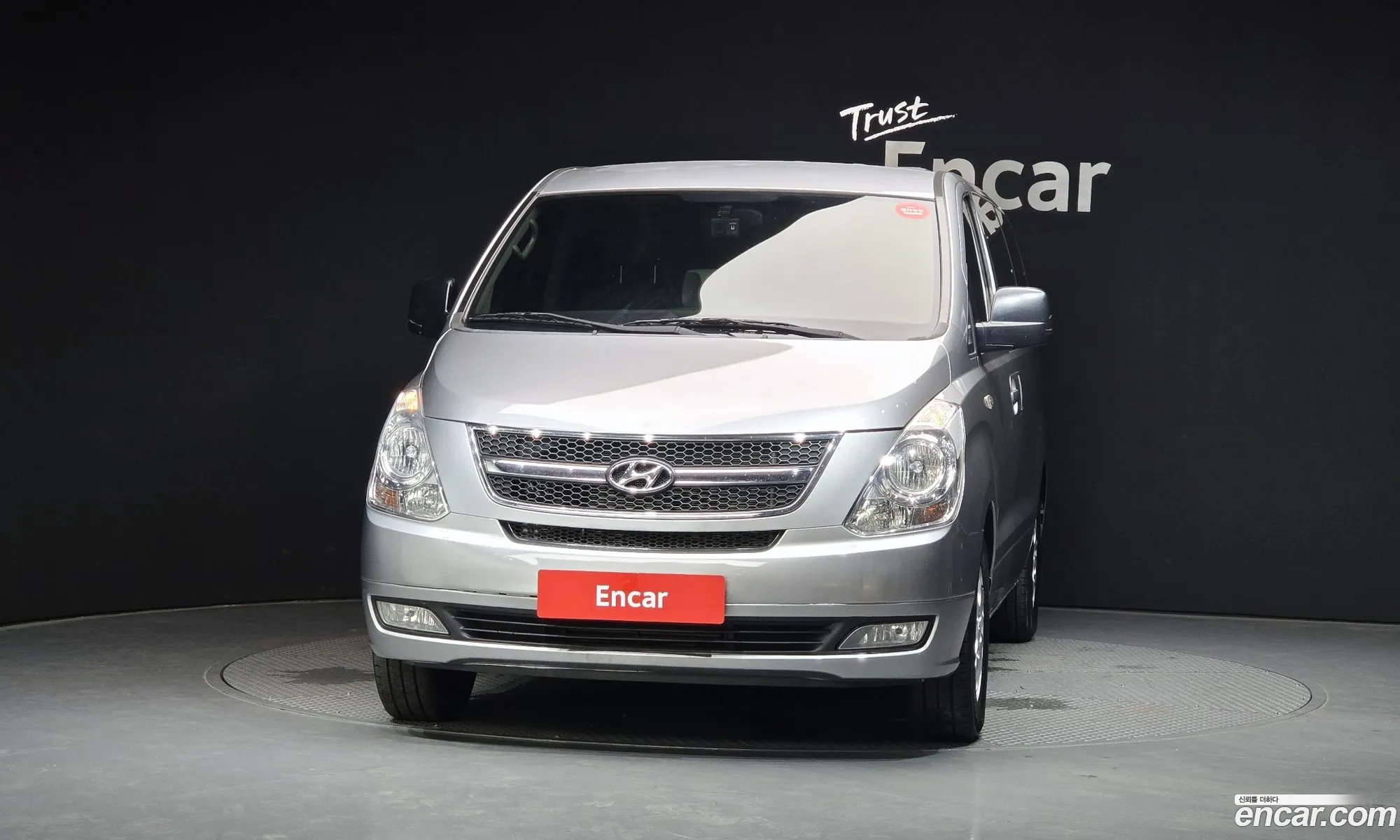 Hyundai Grand Starex 2014 — 2