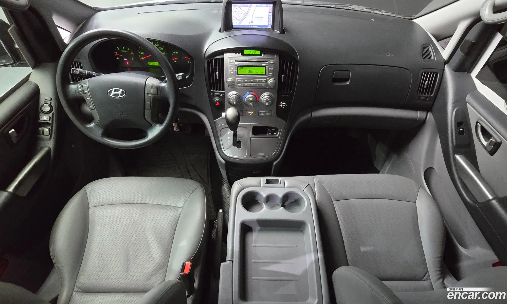 Hyundai Grand Starex 2014 — 3