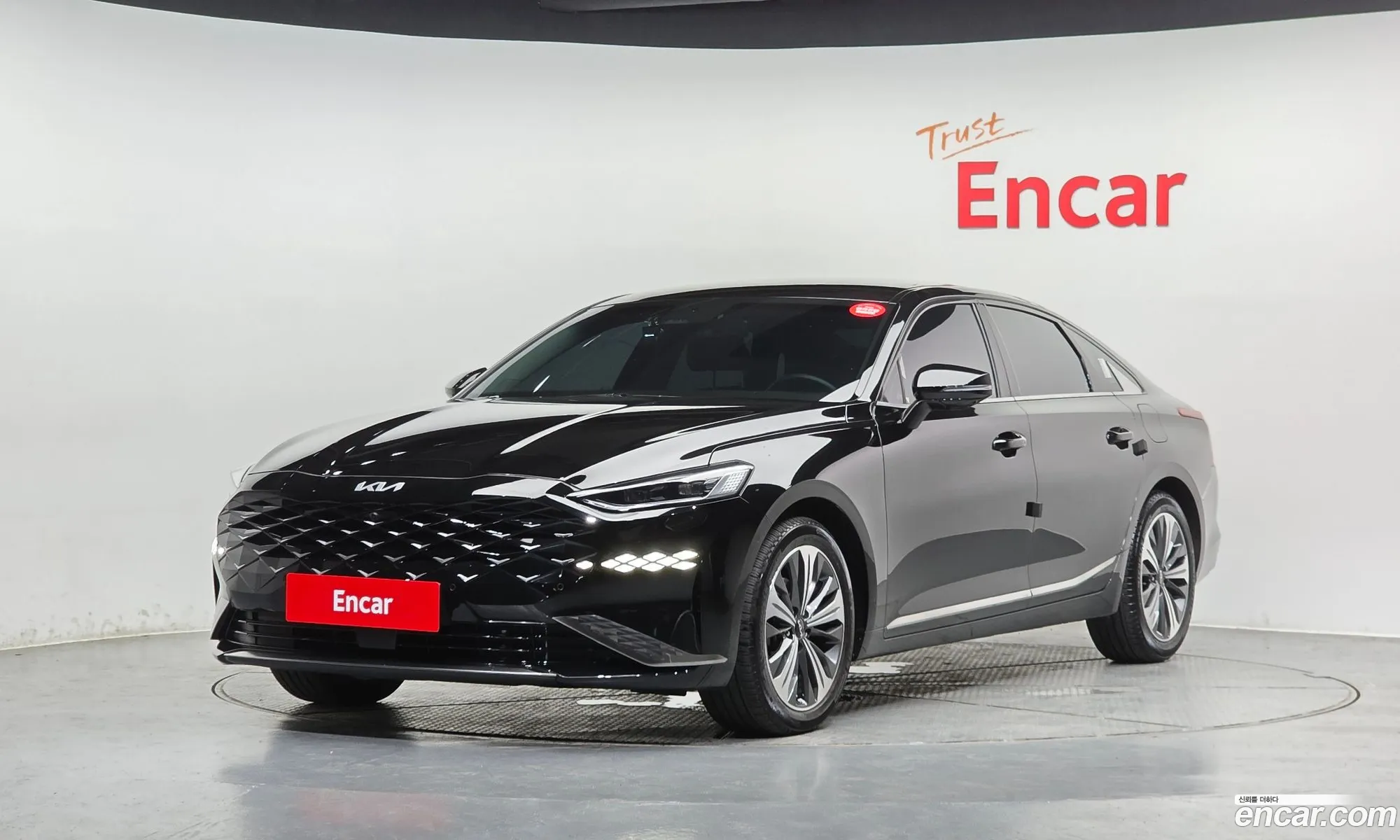 Kia K8 Hybrid 2022 — 4