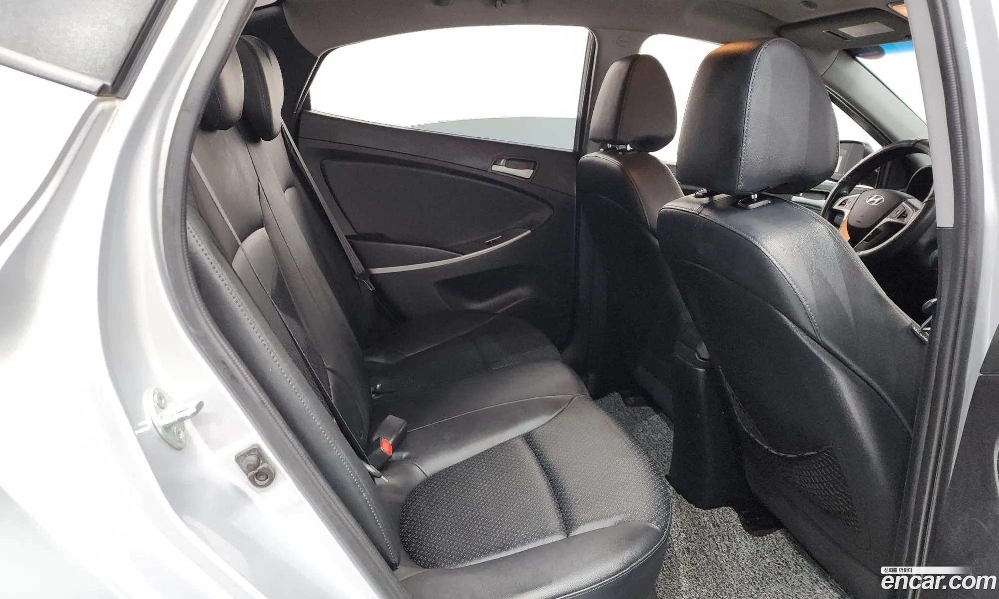 Hyundai Accent 2015 KMHCT41BEGU938081 — 18