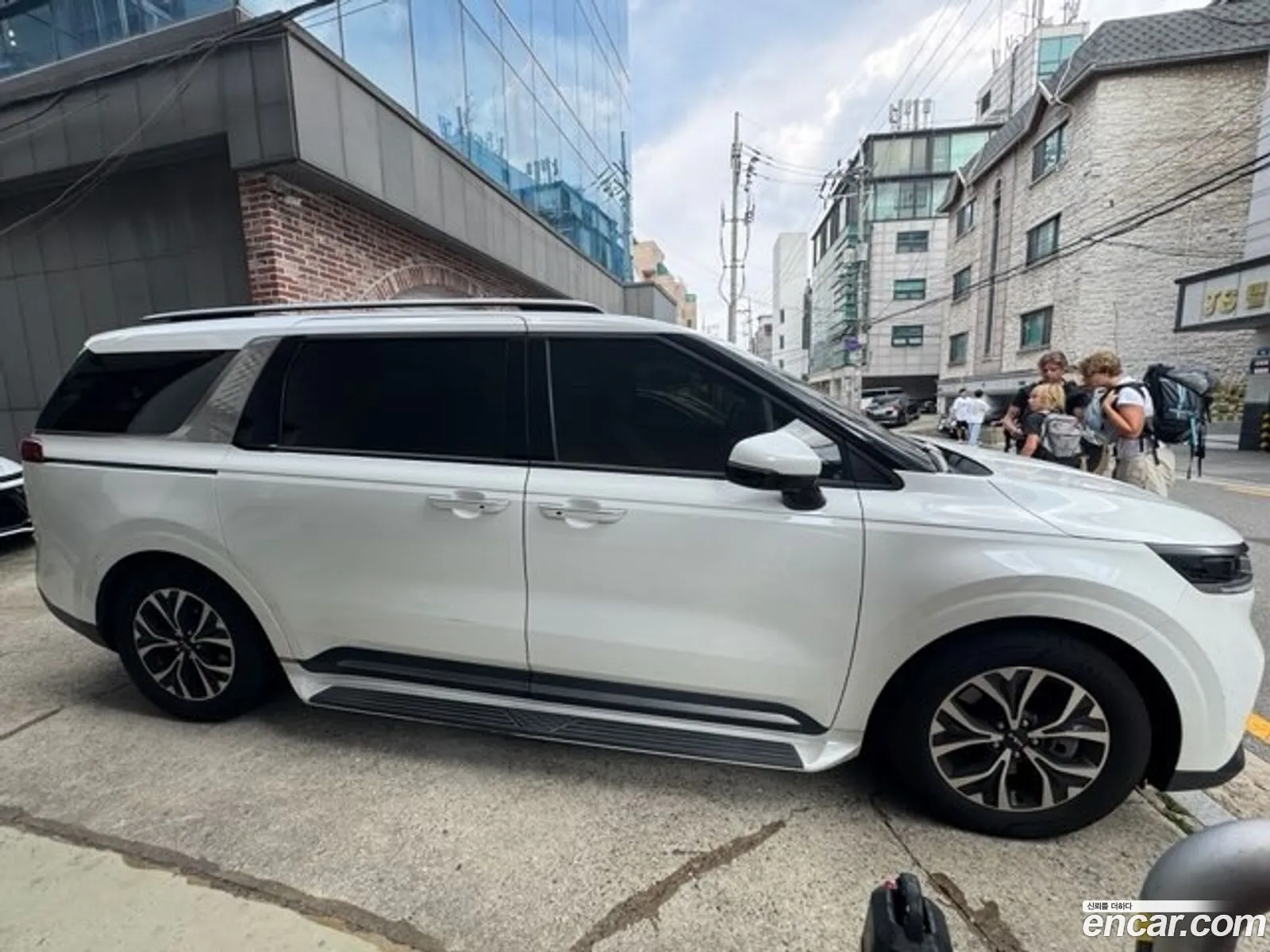 Kia Carnival 2023 — 4