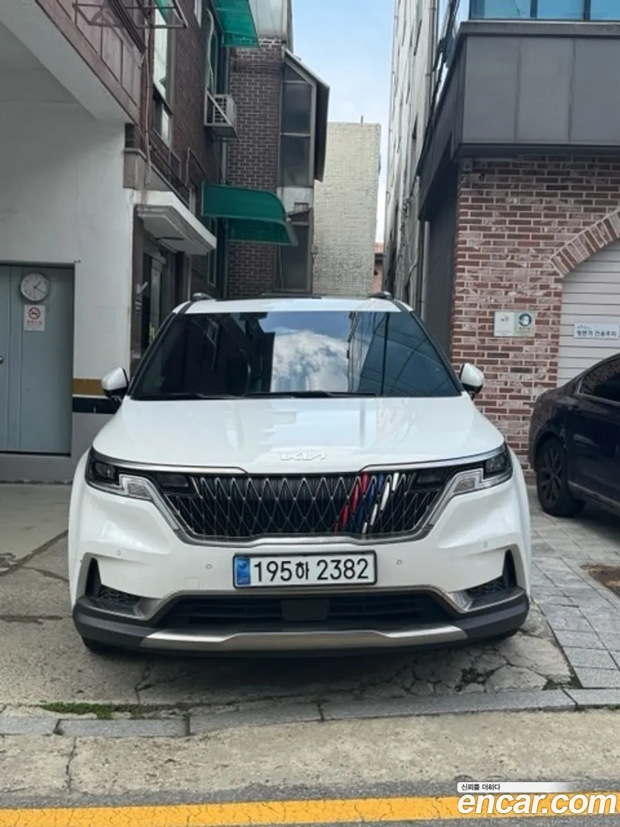 Kia Carnival 2023 — 3