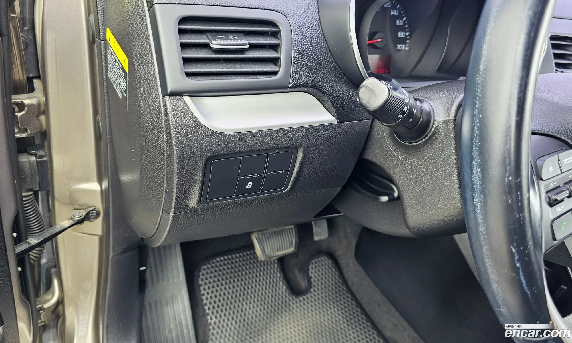 Kia Morning 2015 KNABX511BGT064774 — 17