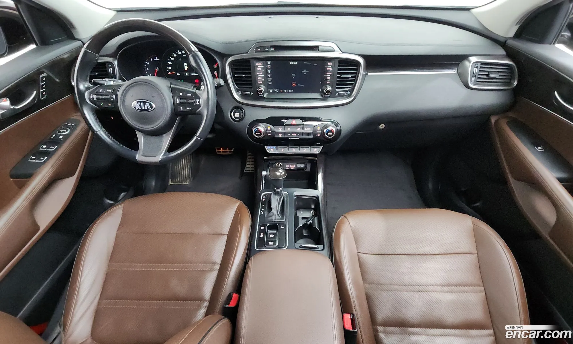 Kia Sorento 2016 KNAPK81BBHA277965 — 2