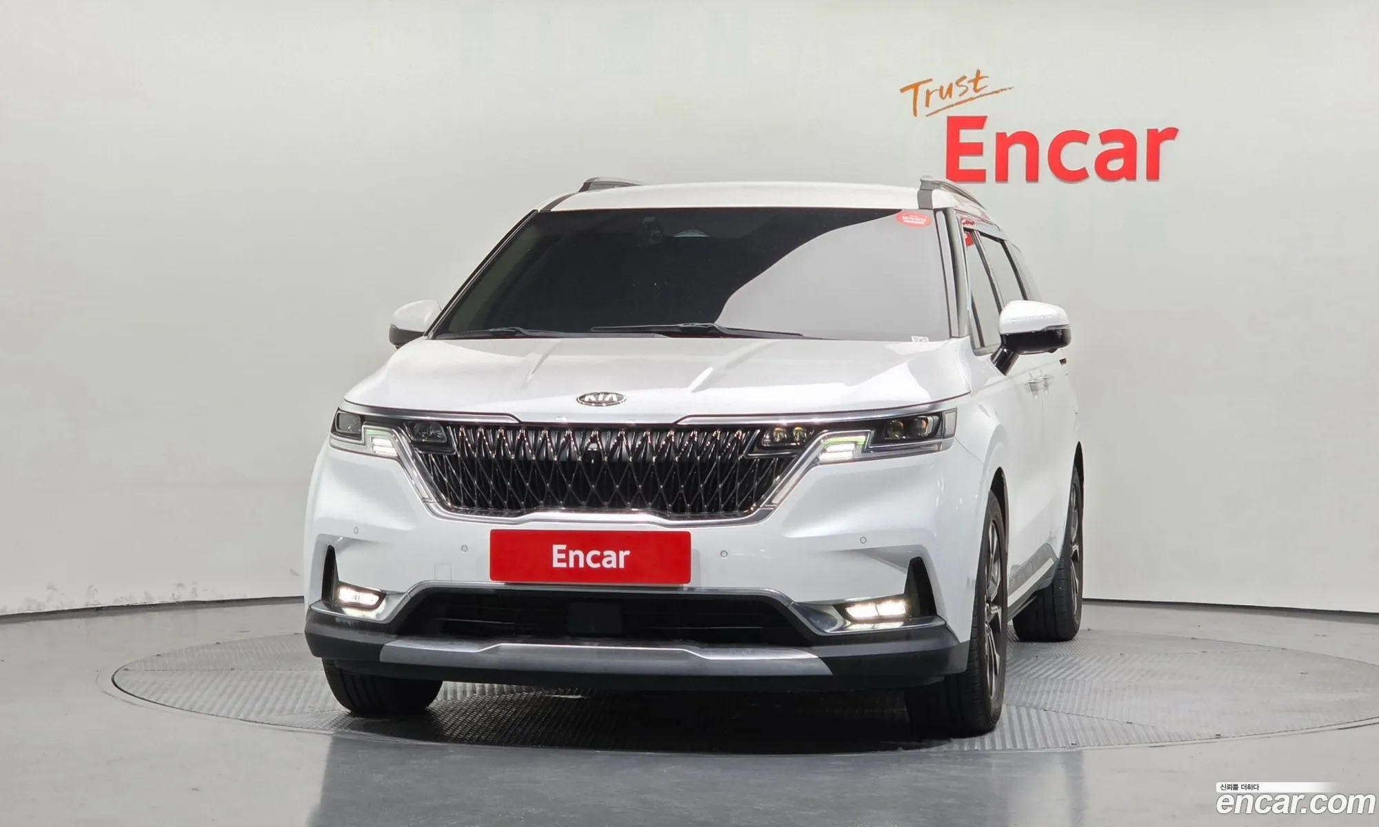 Kia Carnival 2021 KNANE81BBMS113748 — 3