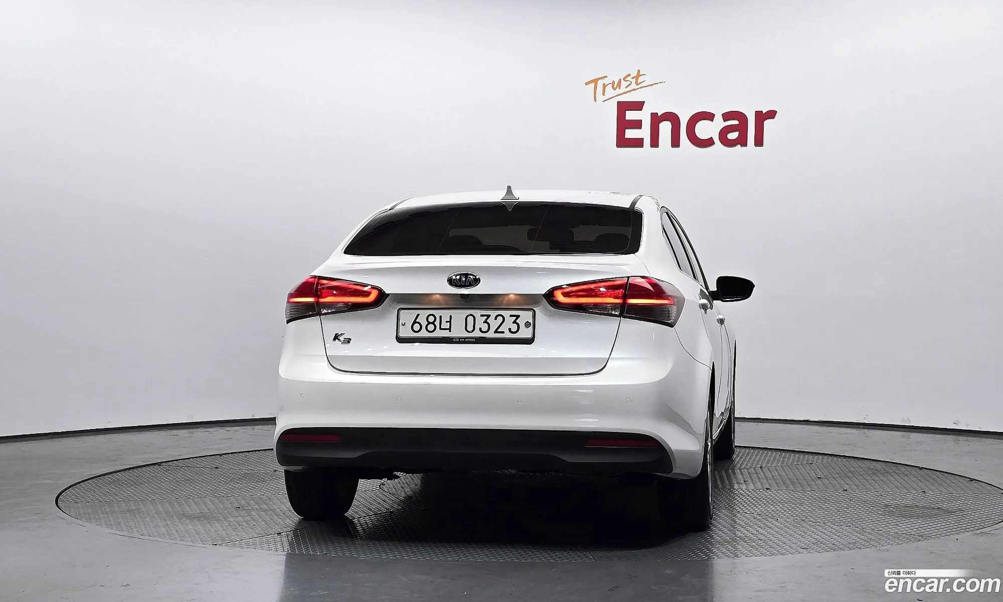 Kia K3 2016 KNAFK412BGA658908 — 16