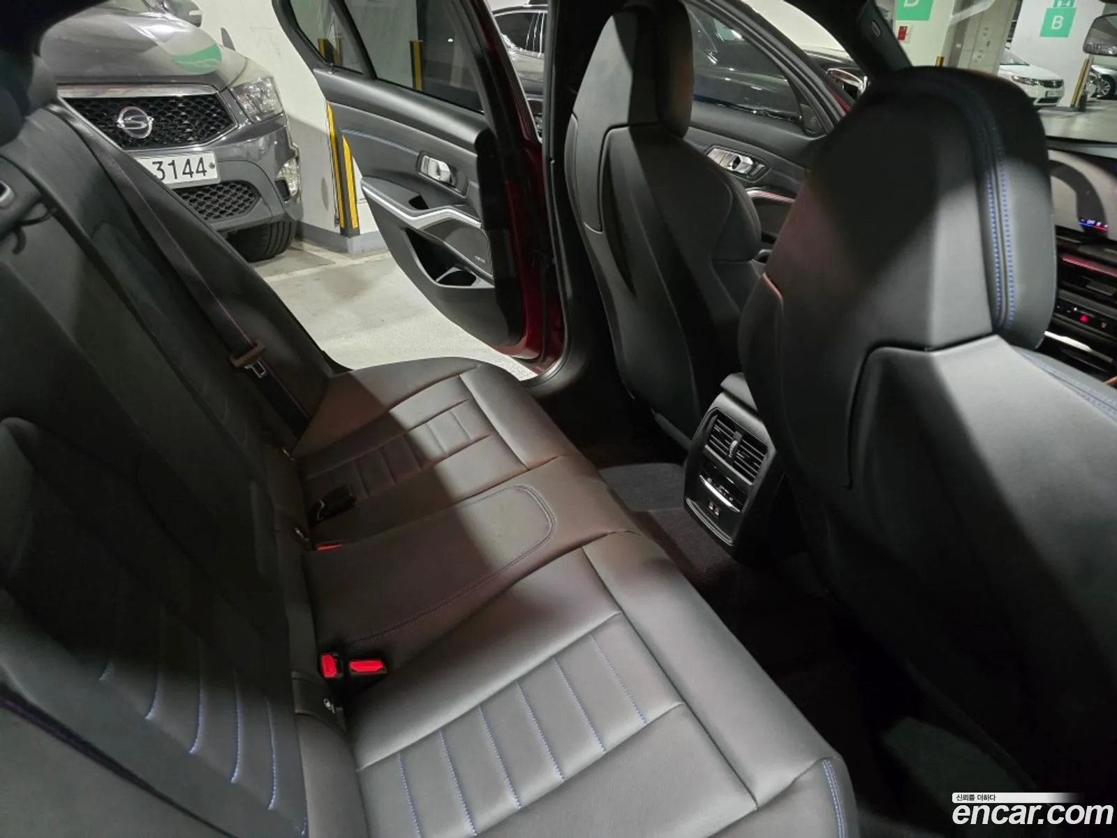 BMW 3 Series 2024 — 6