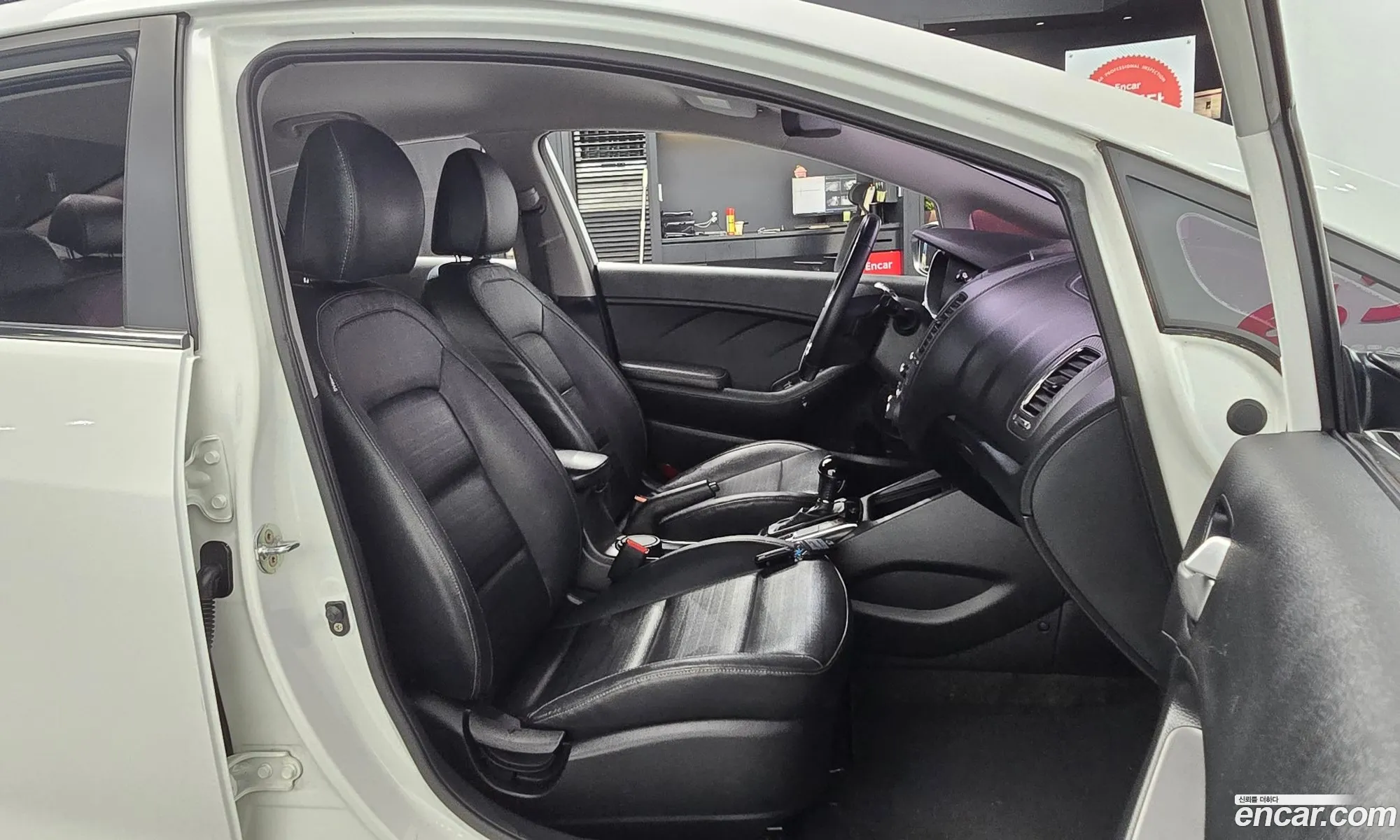 Kia K3 2016 KNAFK41BGGA635859 — 7