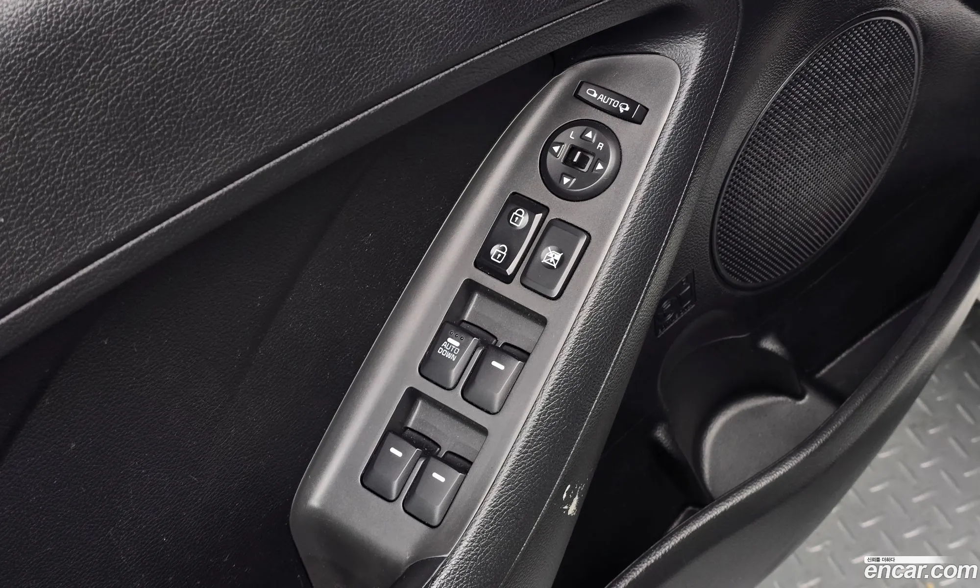 Kia K3 2016 KNAFK41BGGA635859 — 11