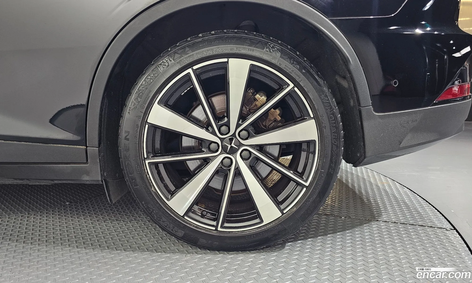 Polestar Polestar 2 2022 — 2