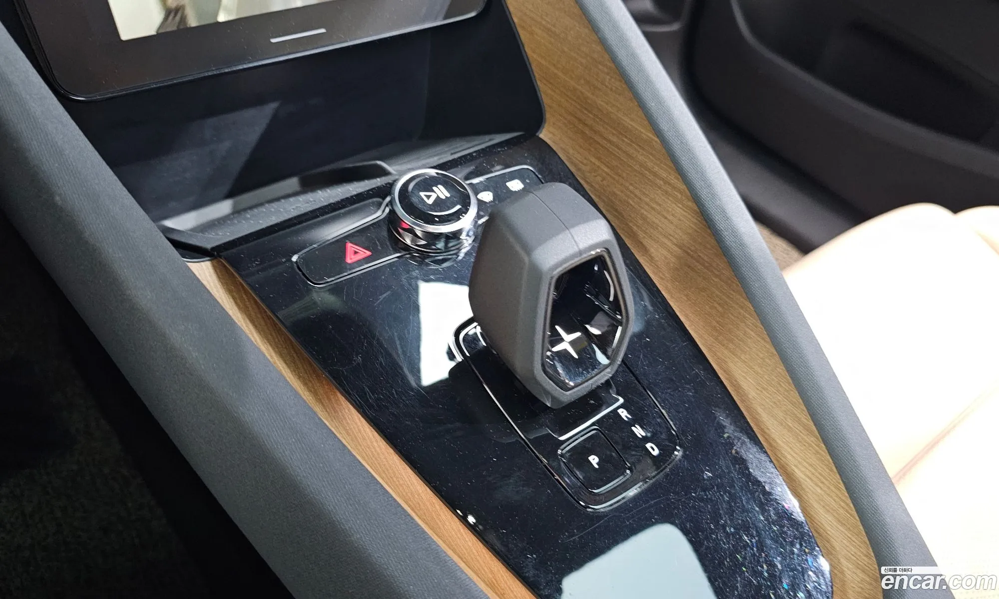 Polestar Polestar 2 2022 — 15