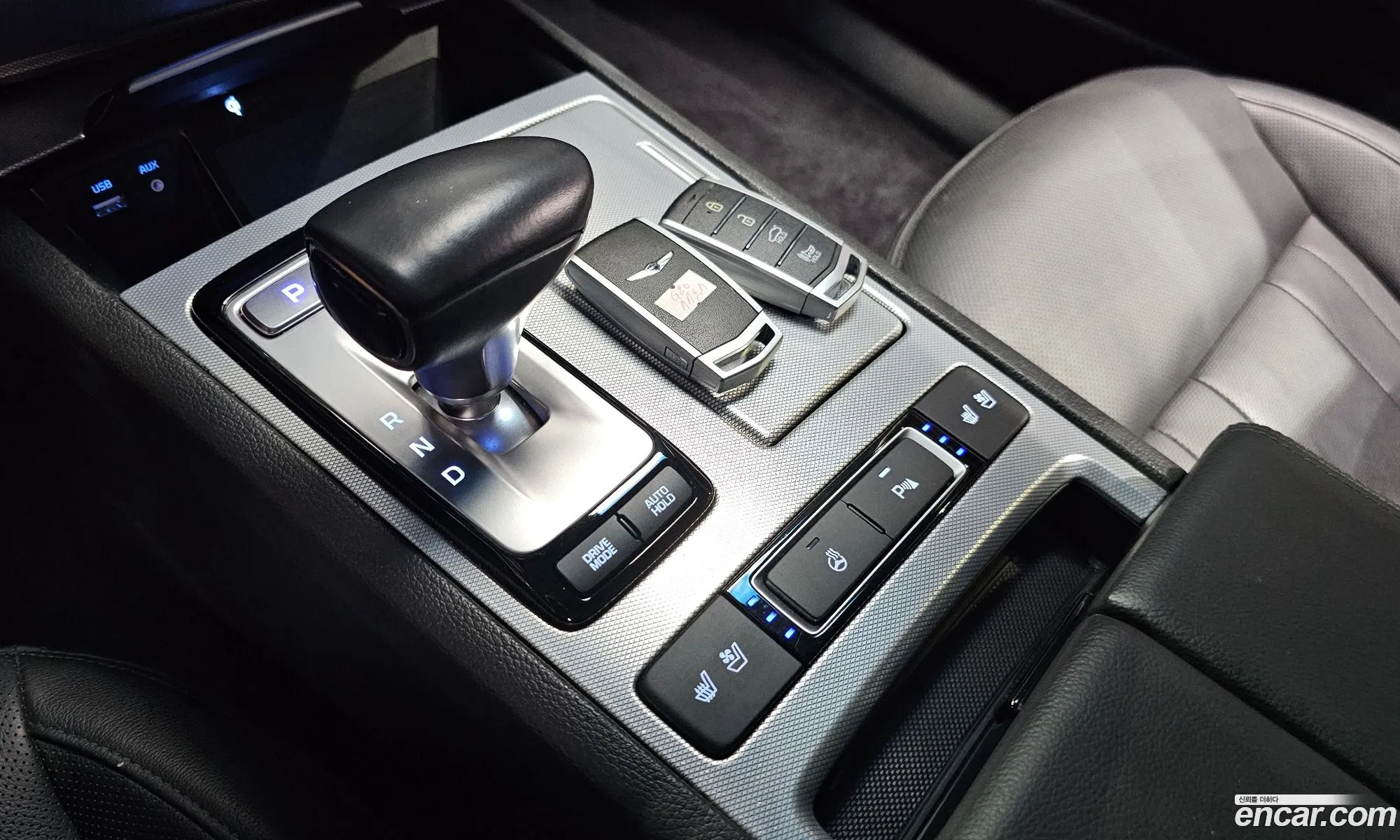 Genesis G80 2017 KMHGL41DDHU226512 — 8