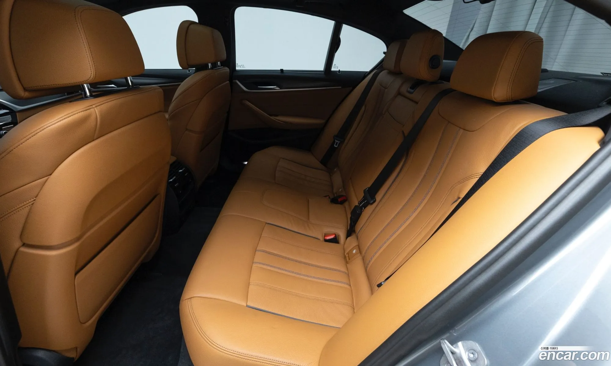 BMW 5 Series 2022 — 17