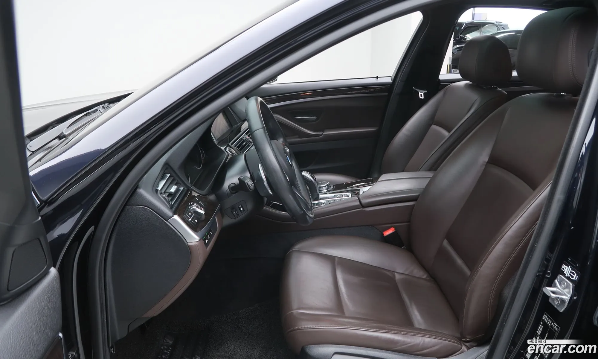 BMW 5 Series 2016 — 6