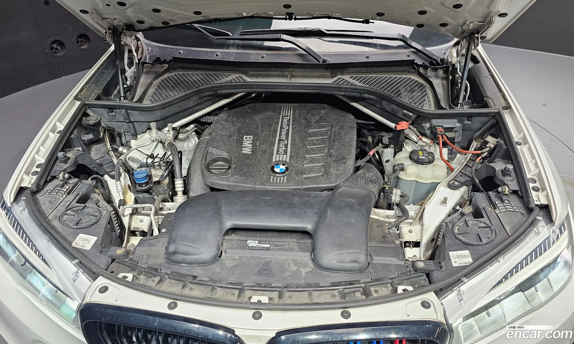 BMW X6 2019 WBAKV4107K0Z75417 — 17