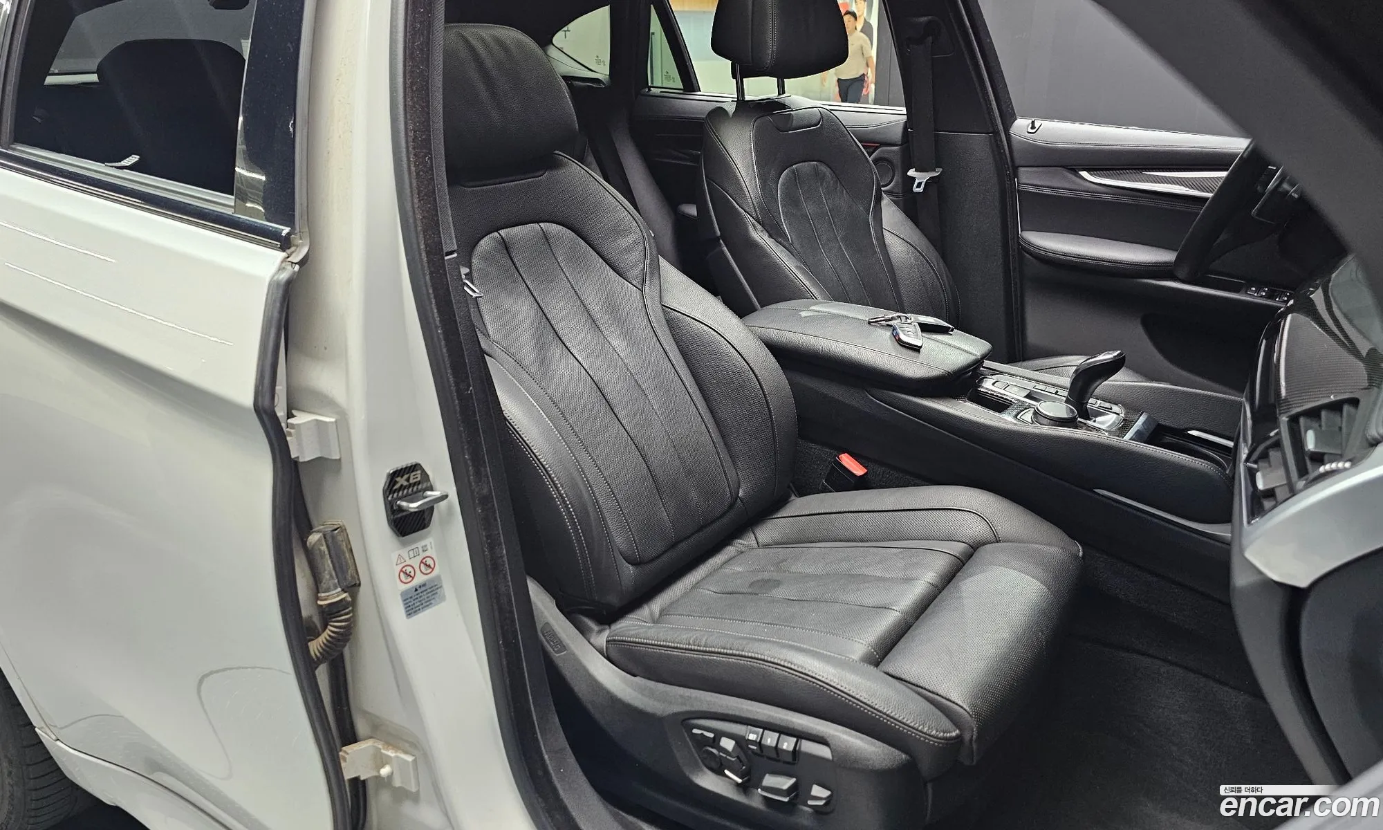 BMW X6 2019 WBAKV4107K0Z75417 — 19