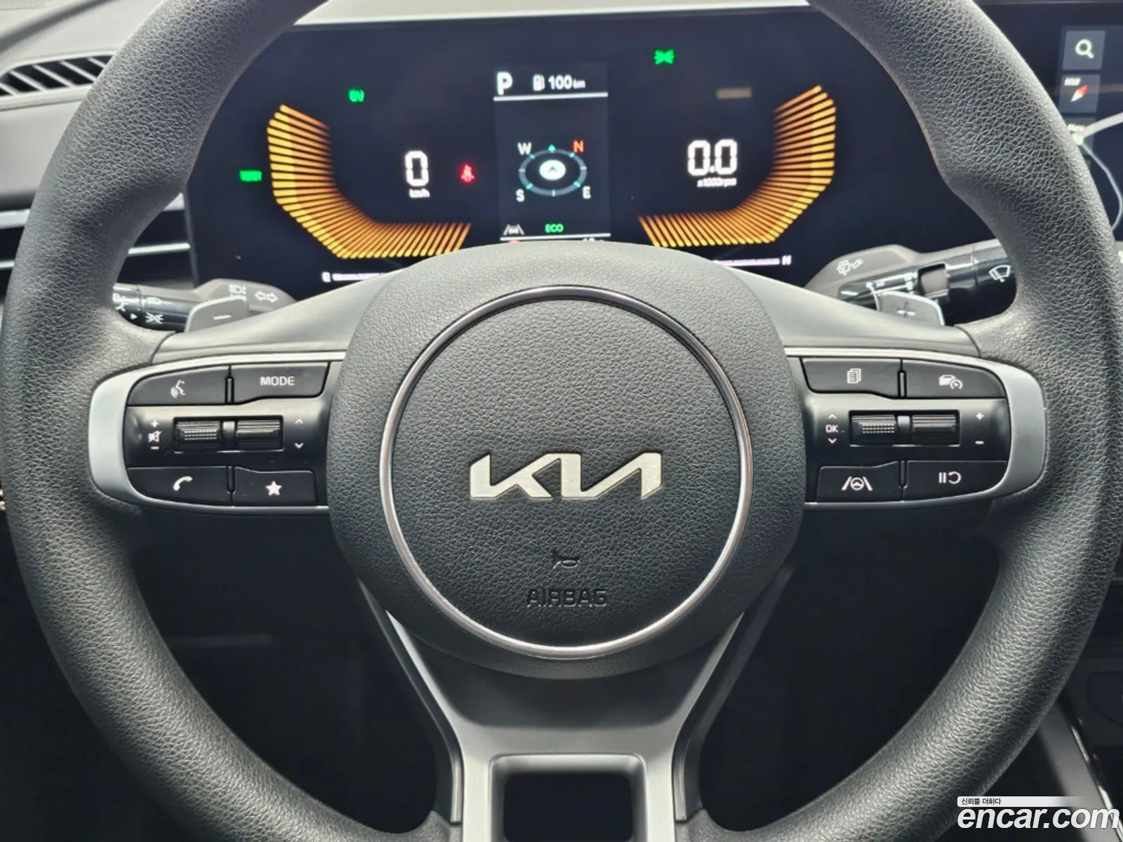 Kia K5 Hybrid 2024 — 14