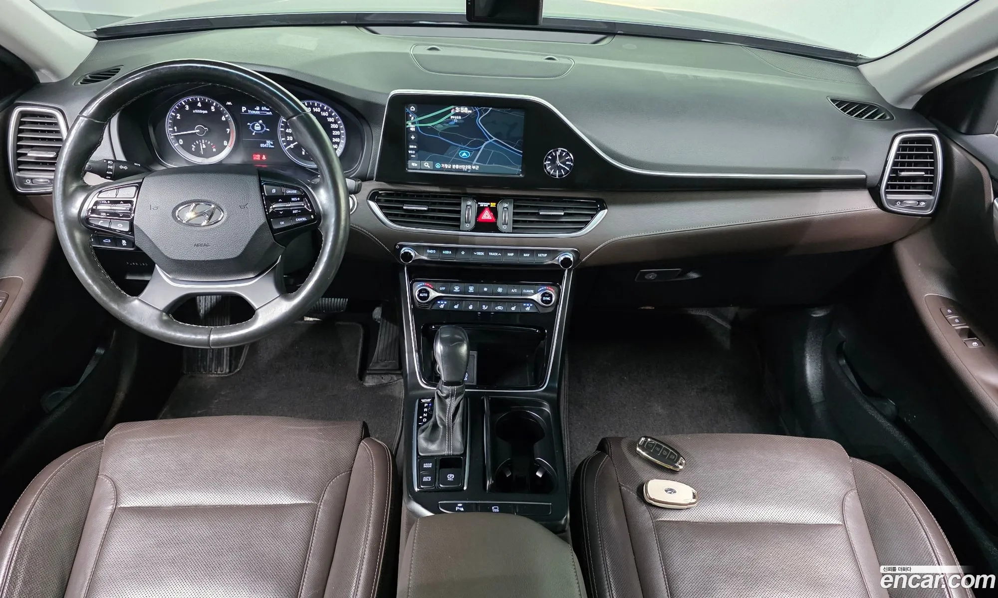 Hyundai Grandeur IG 2019 — 19