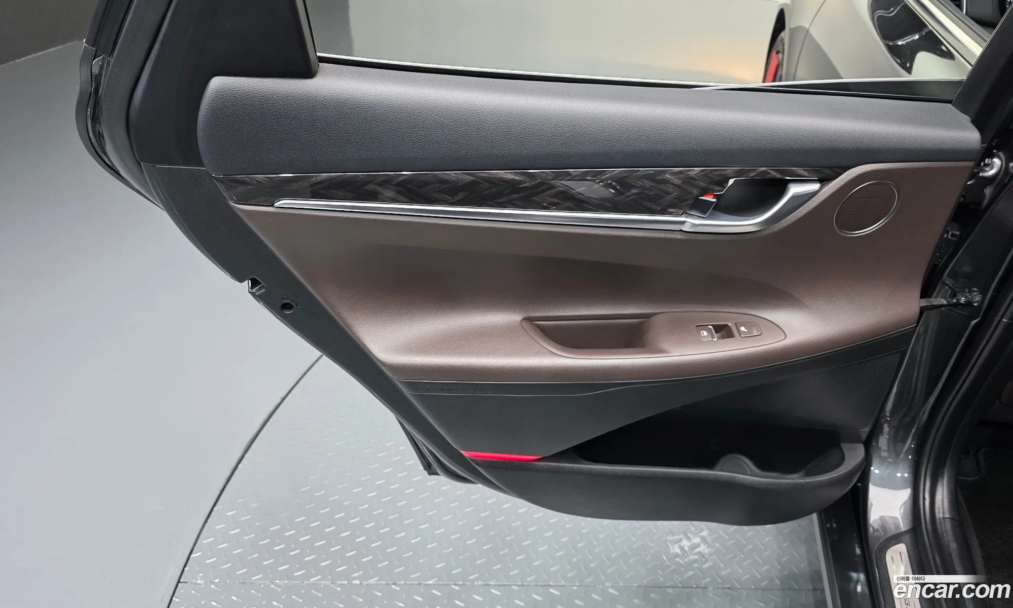 Hyundai Grandeur IG 2019 — 20