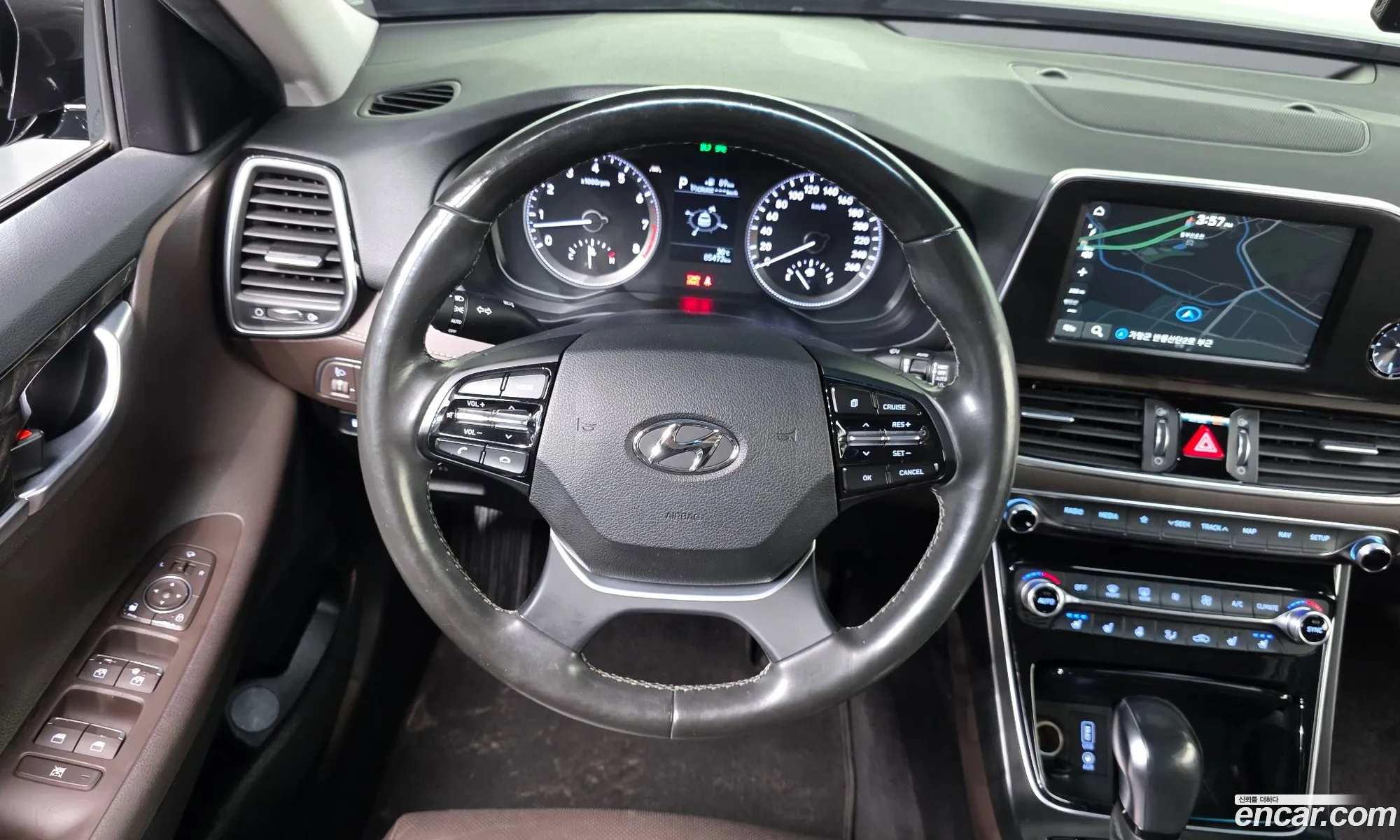 Hyundai Grandeur IG 2019 — 30