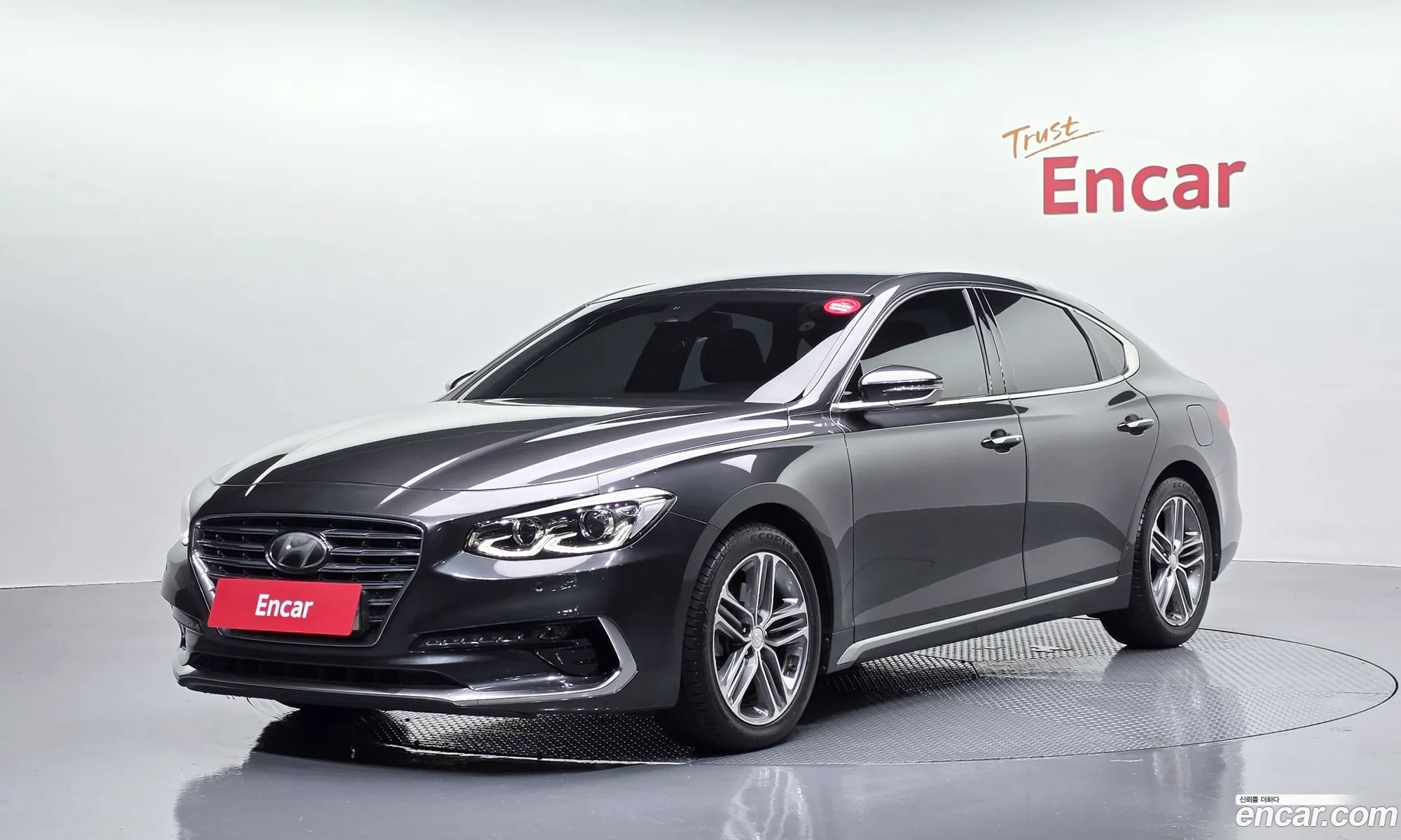 Hyundai Grandeur IG 2019 — 24