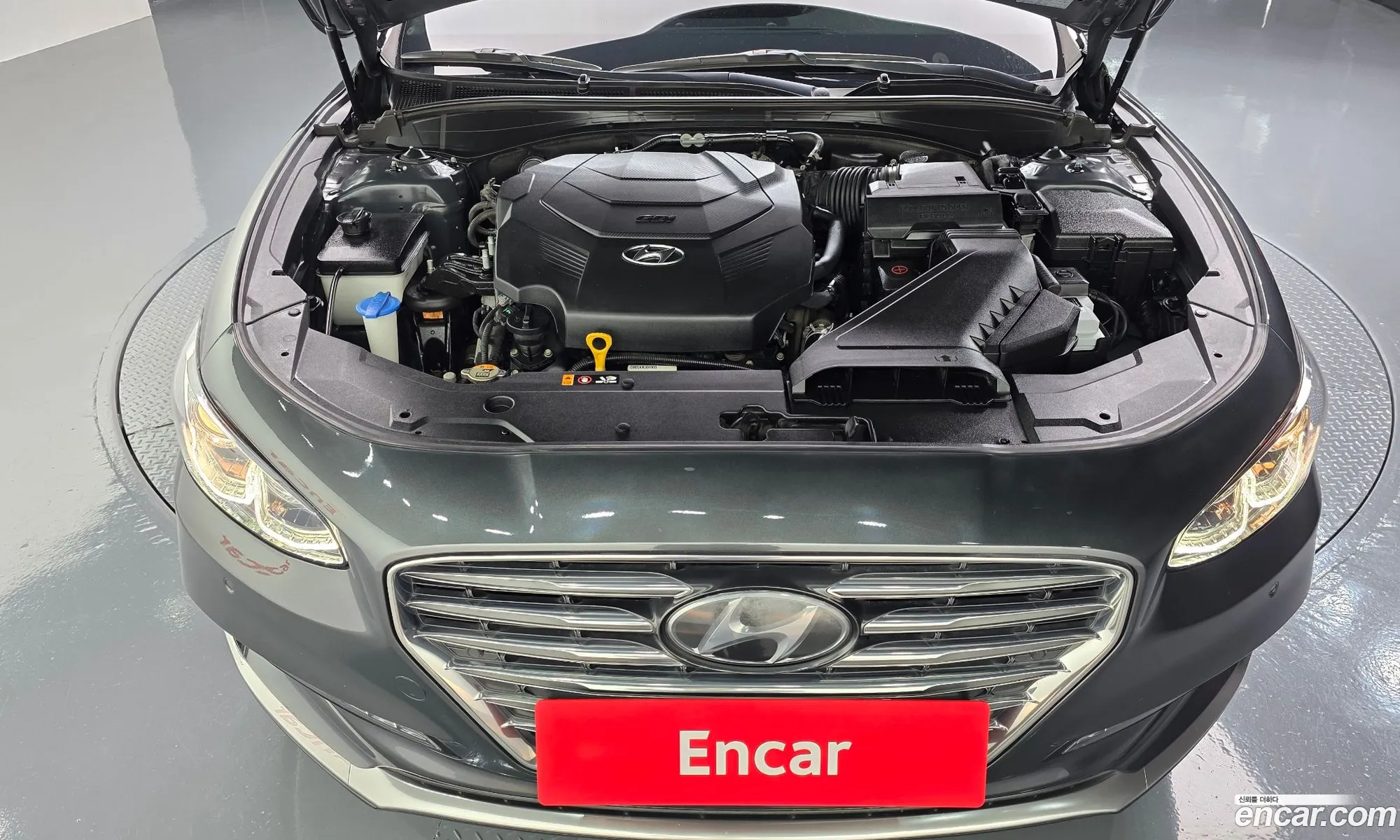 Hyundai Grandeur IG 2019 — 16
