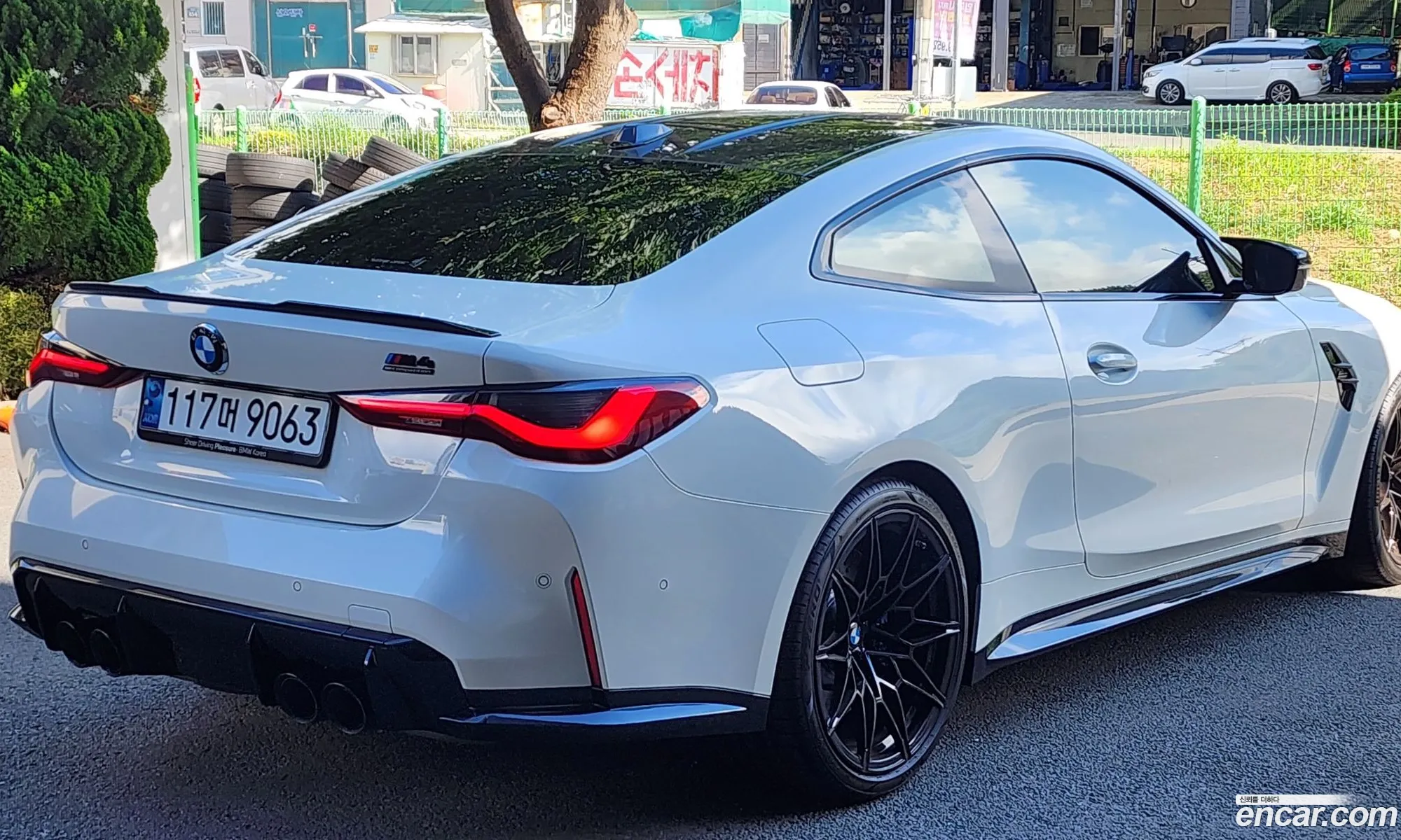 BMW M4 2023 — 7