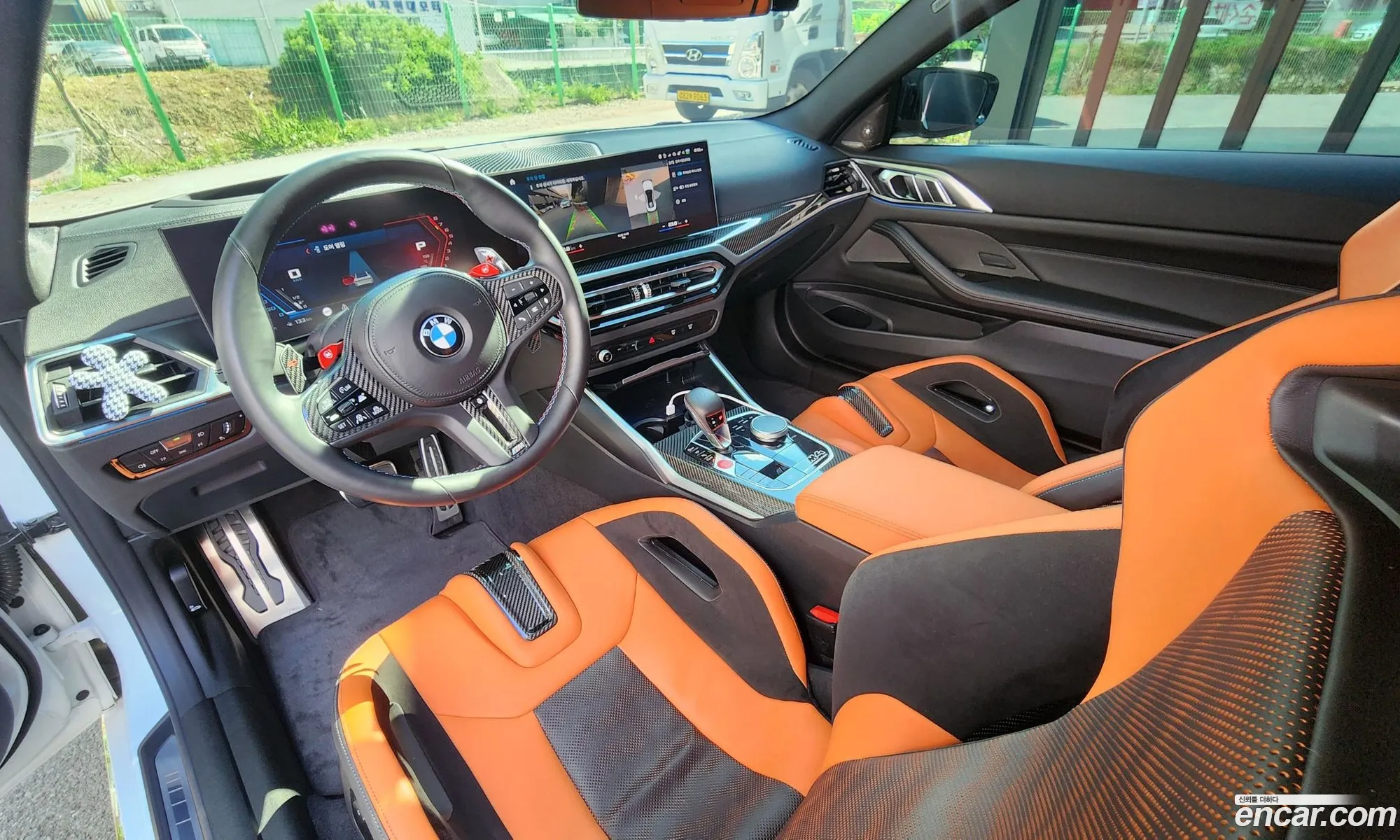 BMW M4 2023 — 12