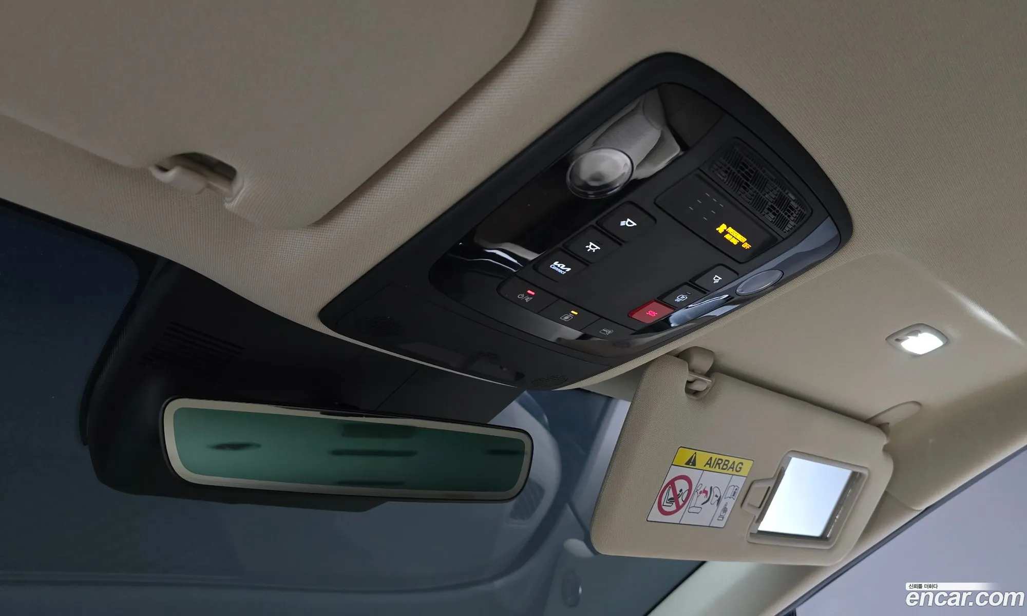 Kia Carnival 2024 — 28