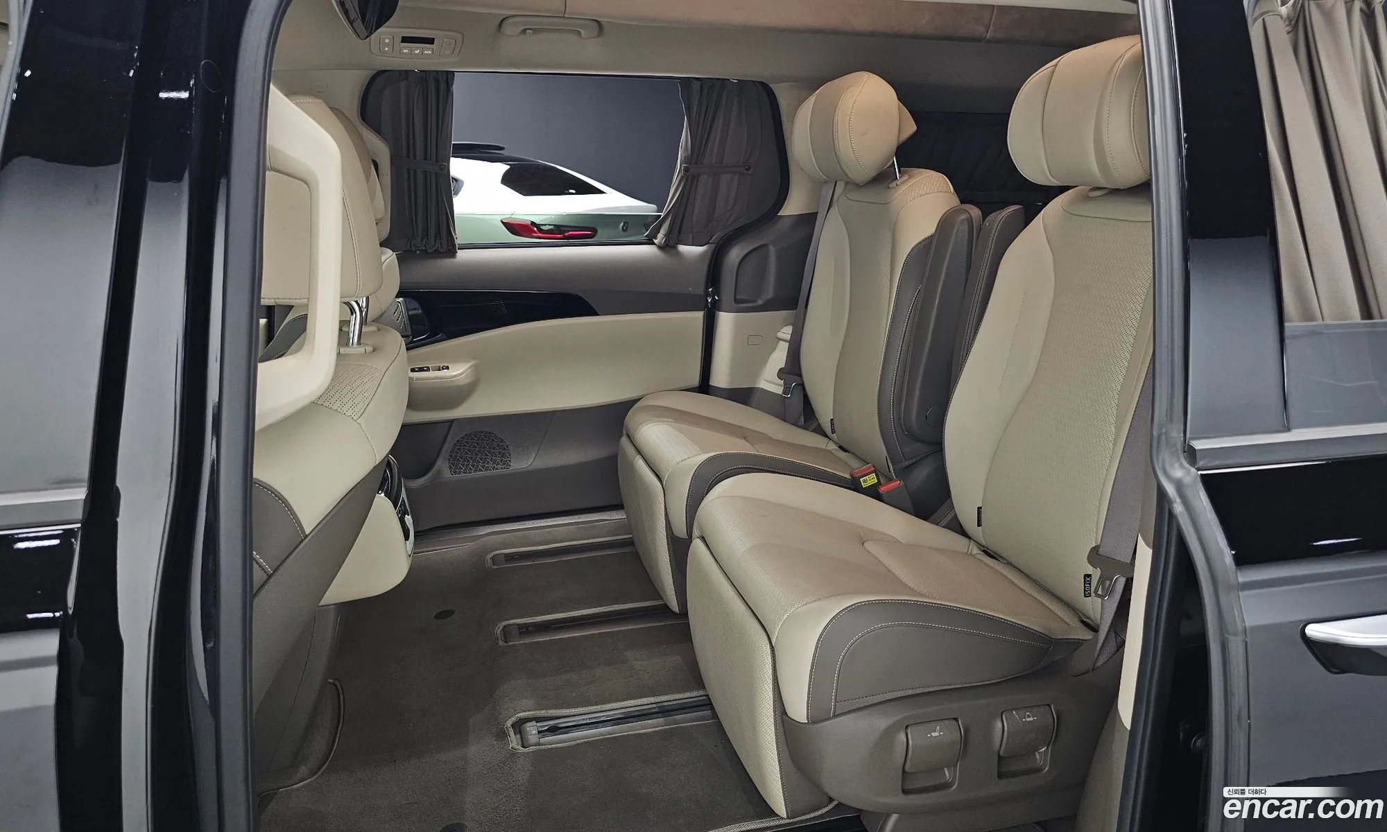Kia Carnival 2024 KNANE813BRS428211 — 2