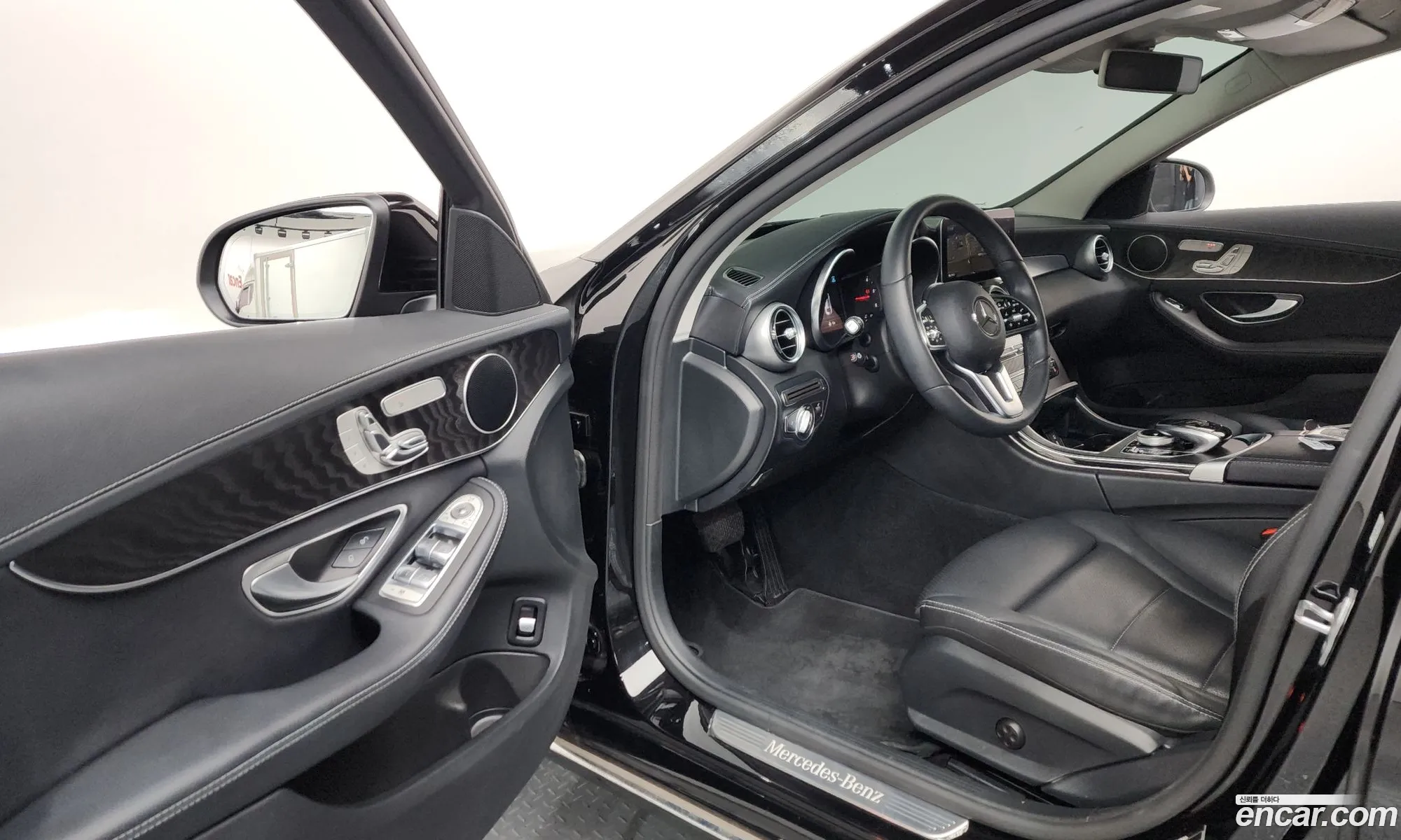 Mercedes-Benz C-Class W205 2019 WDDWF1FB111111111 — 25