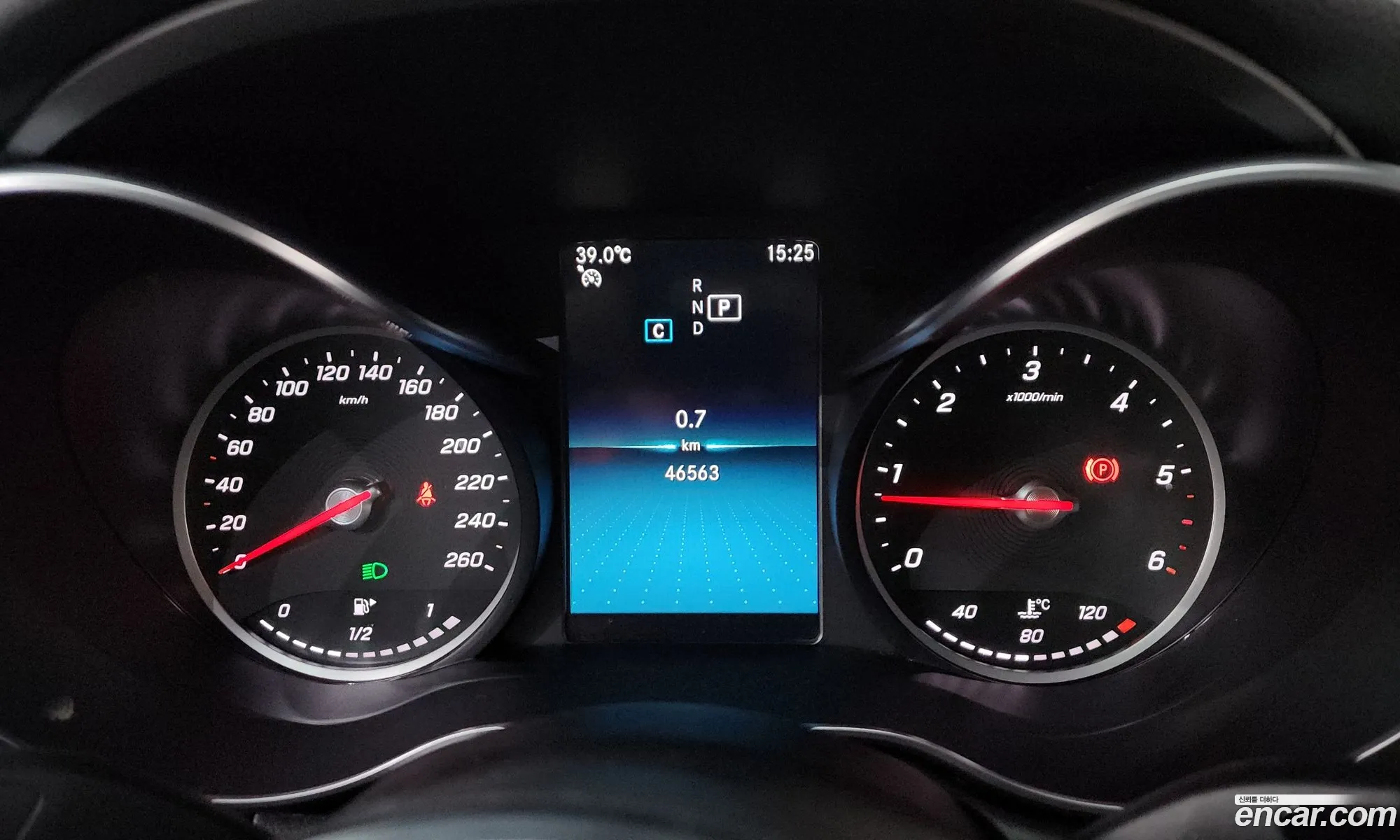 Mercedes-Benz C-Class W205 2019 WDDWF1FB111111111 — 17