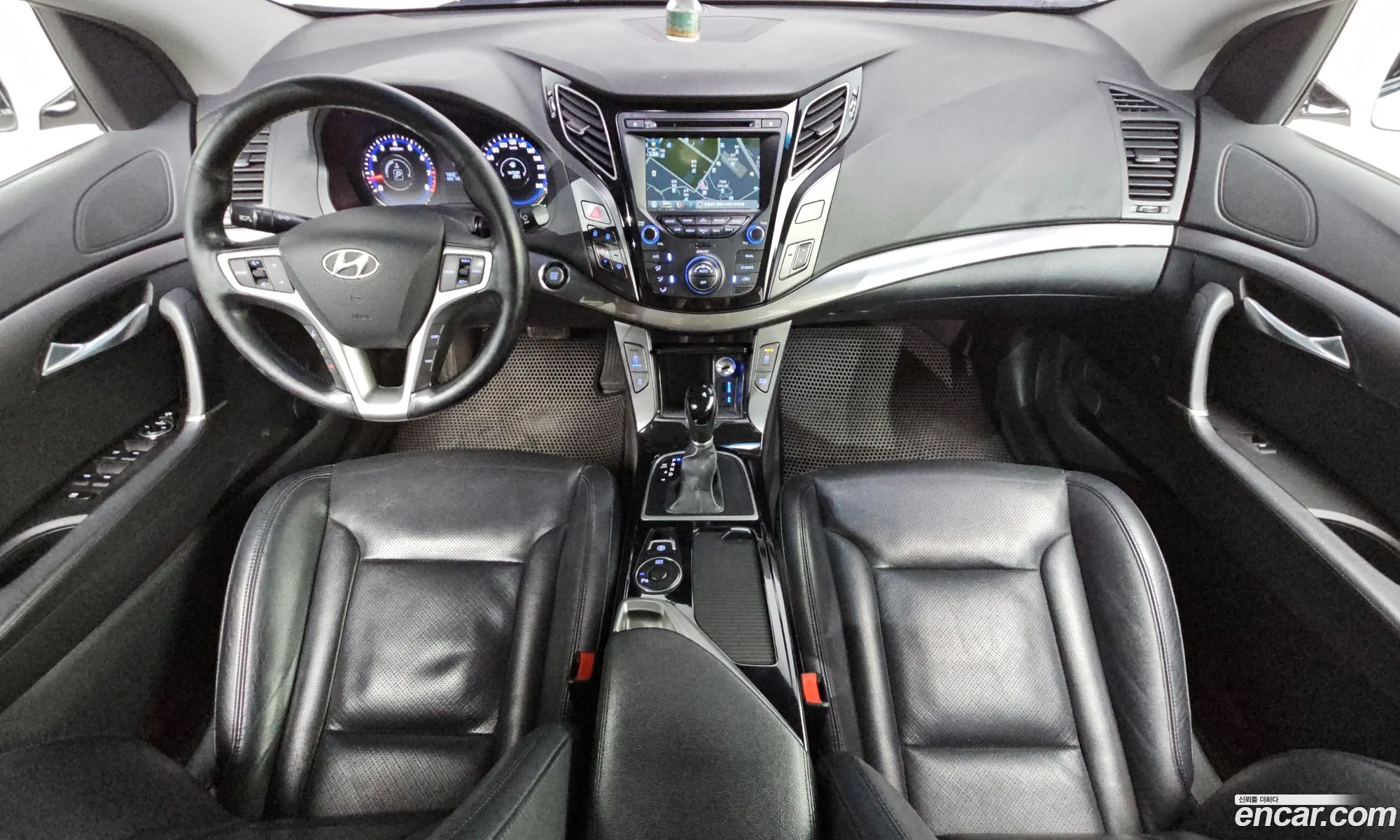 Hyundai i40 Saloon 2014 — 2